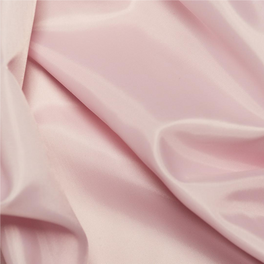 Is Silk Good For The Winter?