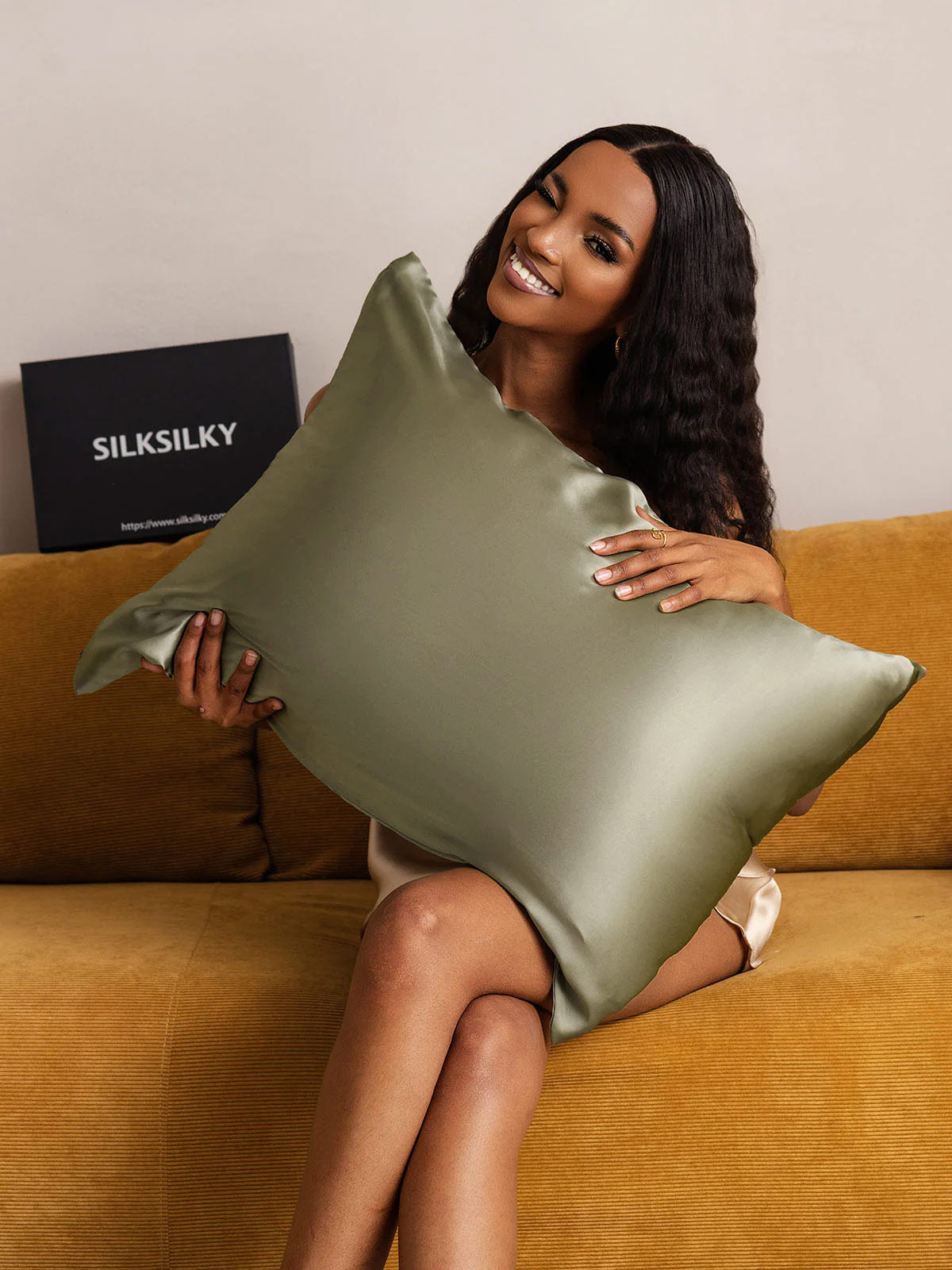 [Olive Green] SilkSilky-CA 22Momme Pure Silk Pillowcase 002