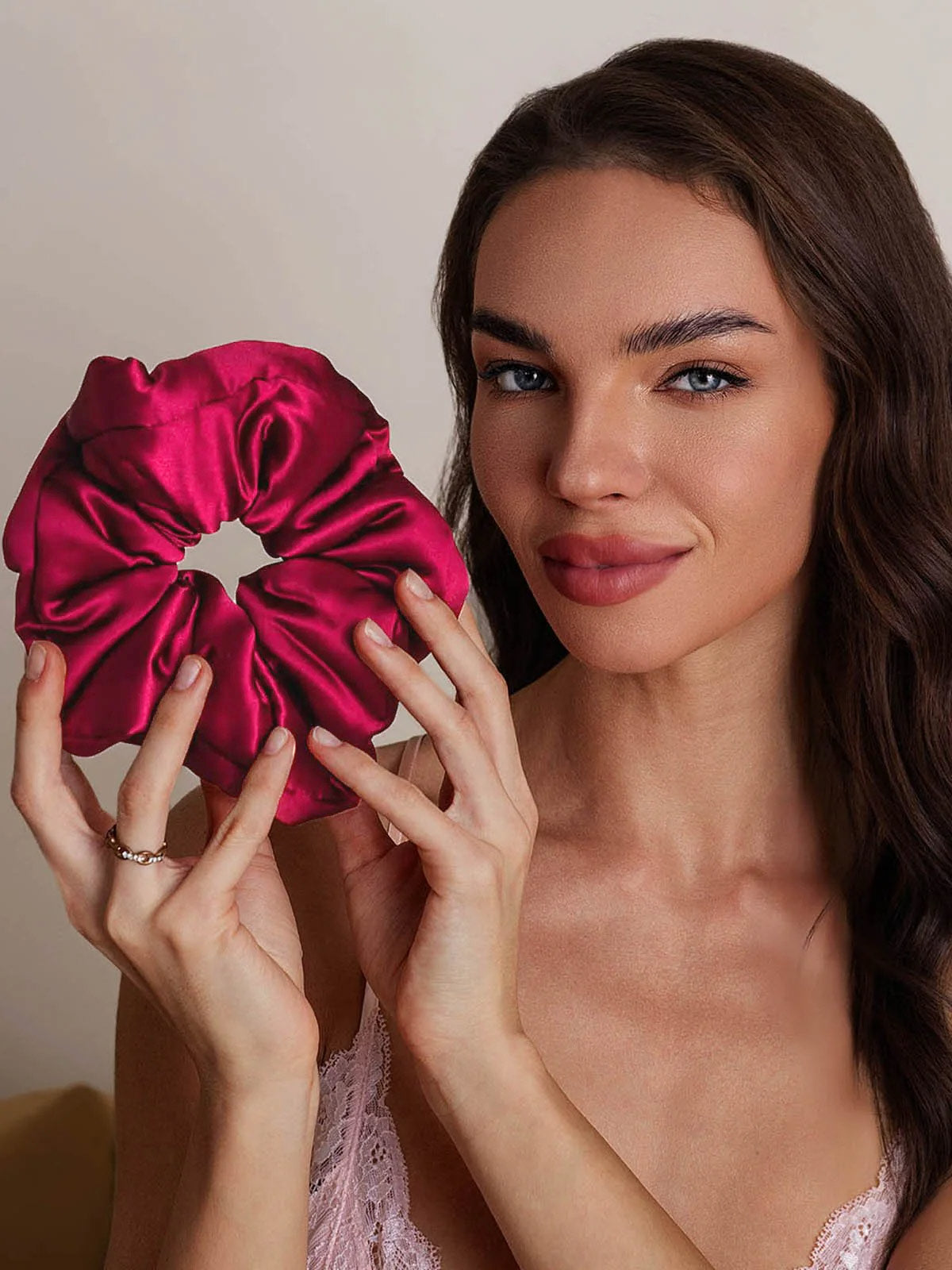 [Wine] SilkSilky-CA Silk Scrunchie 001