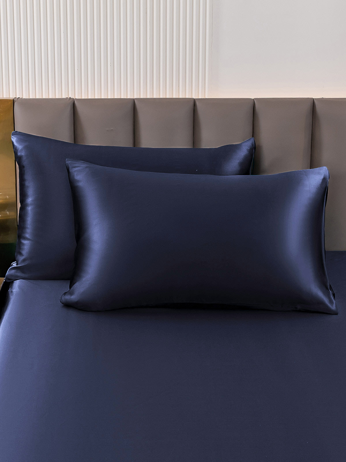 SilkSilky-CA 30Momme Pure Silk Pillowcase DarkBlue 001