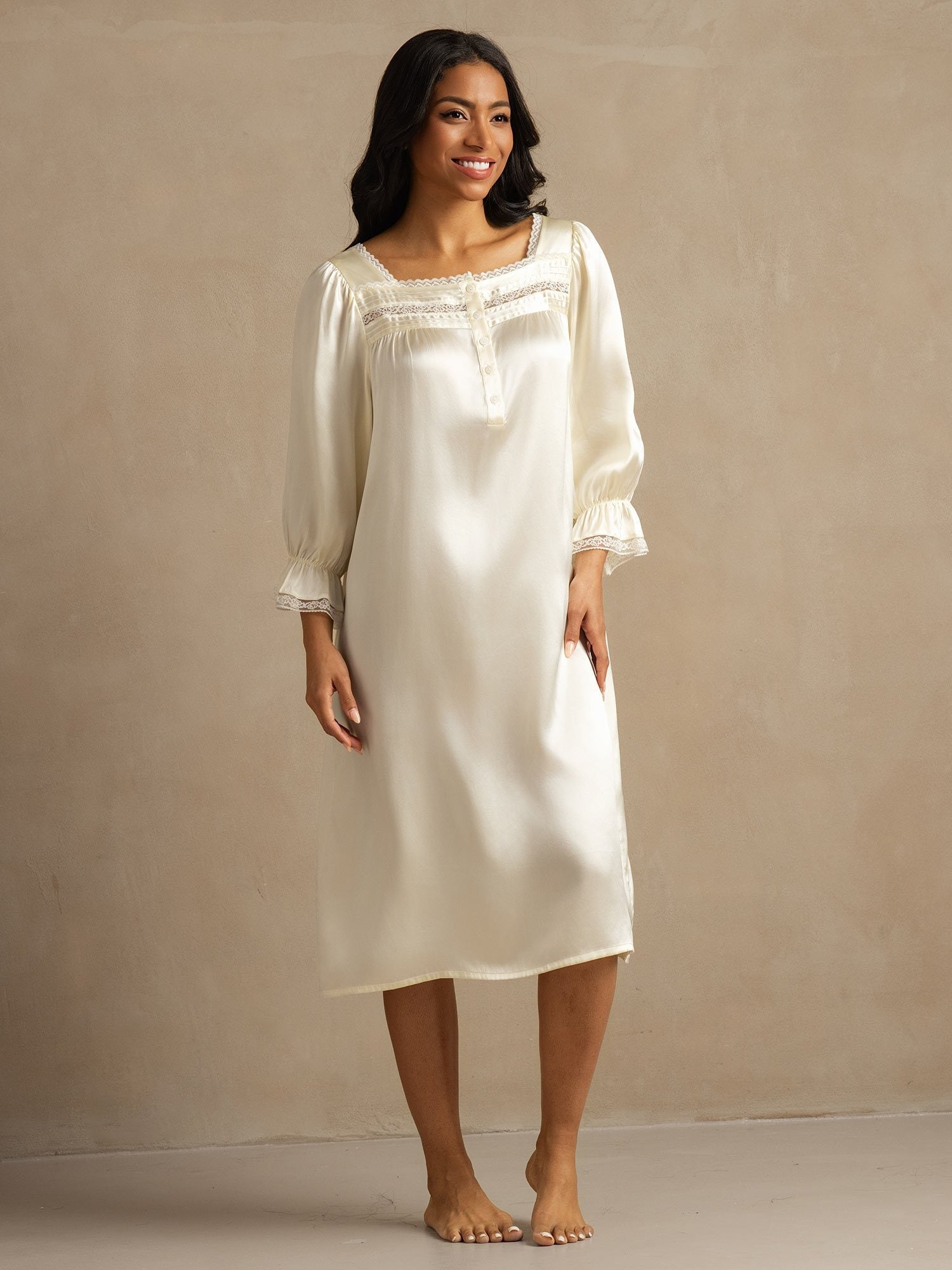 [White] SilkSilky-CA Pure Silk Square Neck Nightgown 003