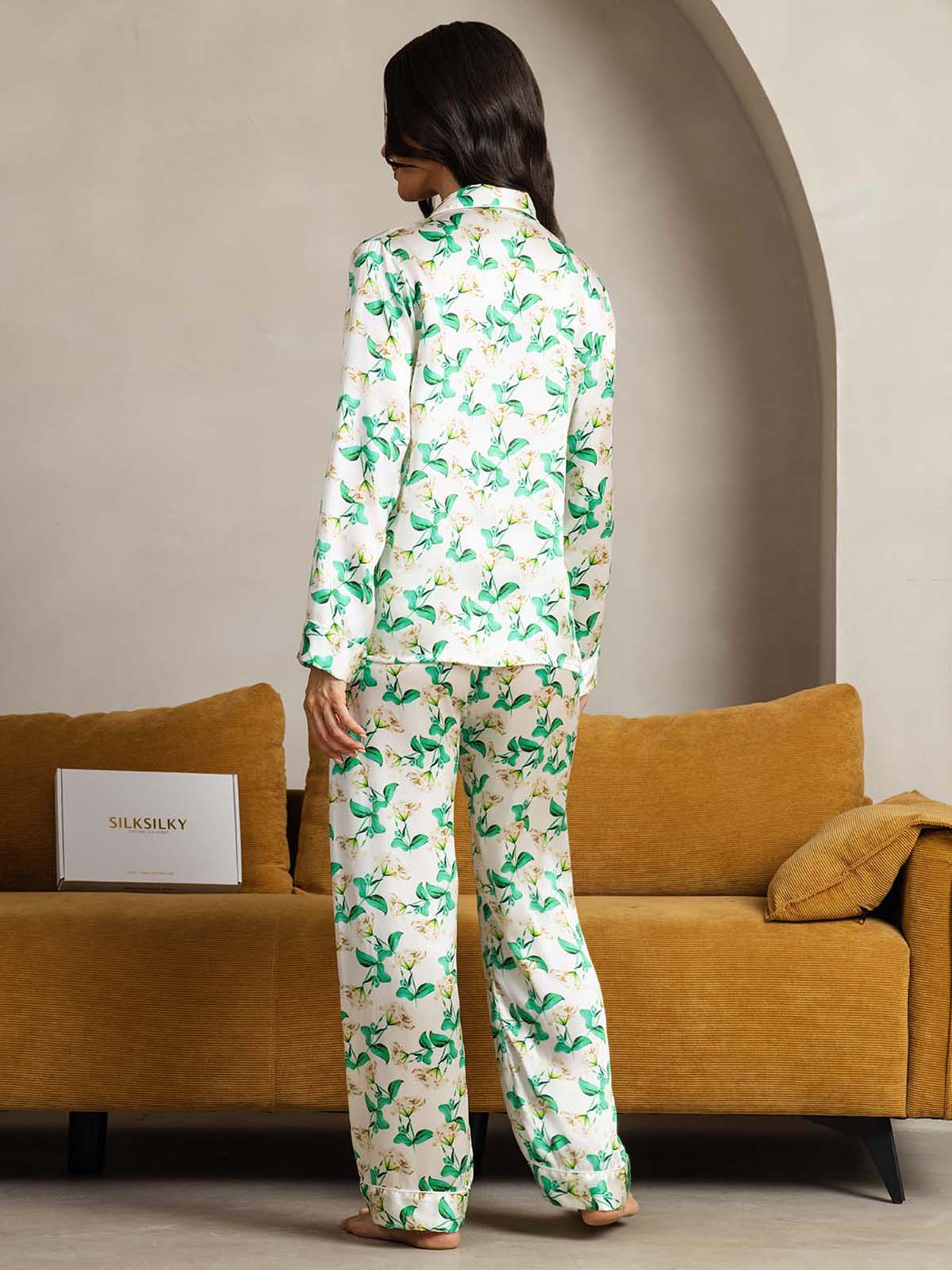 [Green Floral] SilkSilky-CA Pure Silk Womens Pajamas 002