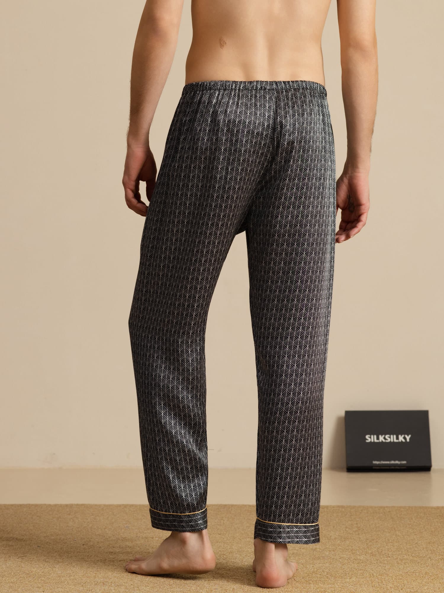 [Black Ginkgo] SilkSilky-CA Mens Sleep Bottoms 002