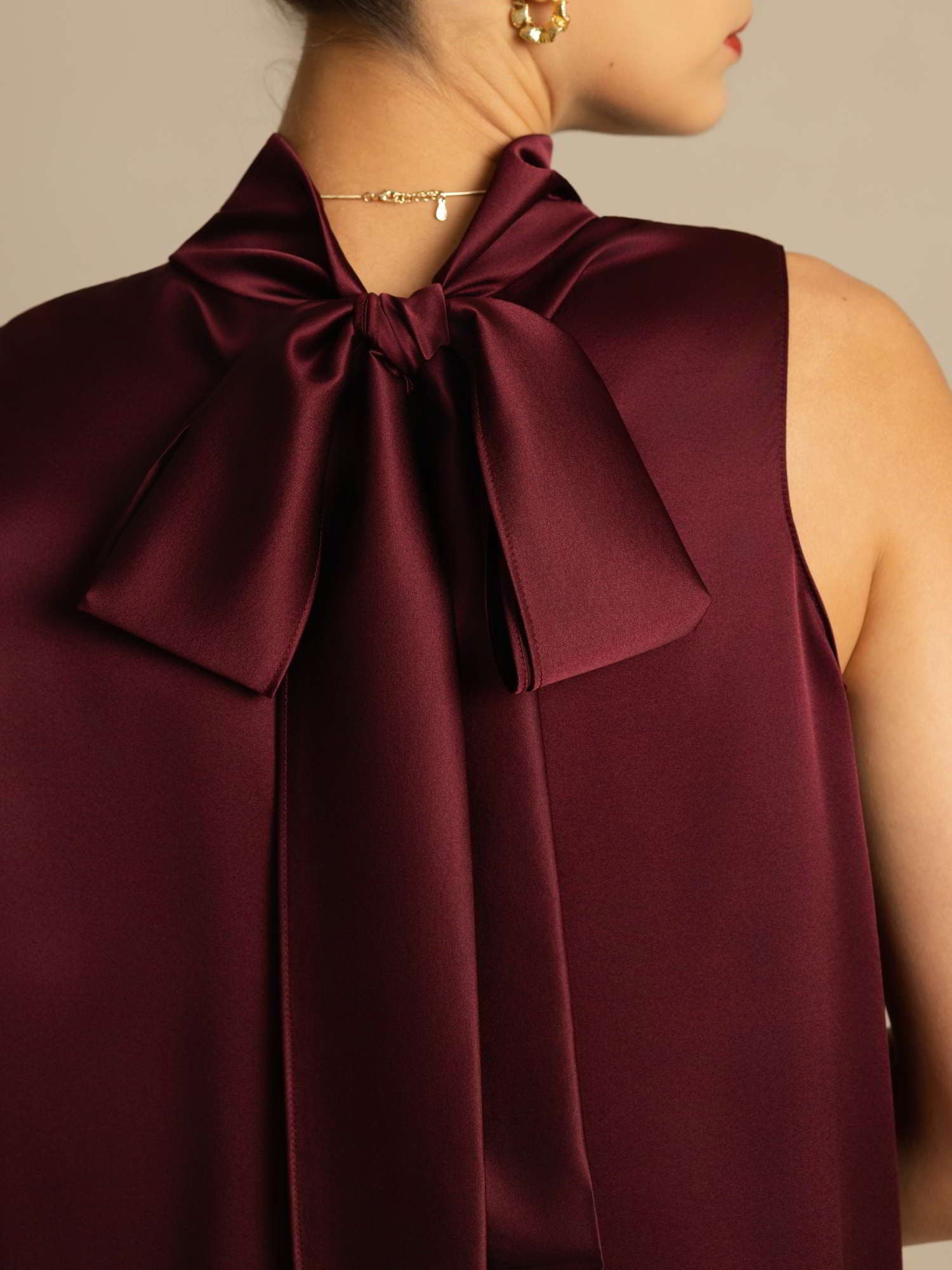 [Dark Red] SilkSilky-CA 19Momme Stretch Silk Charmeuse Sleeveless High Neck Blouse 004