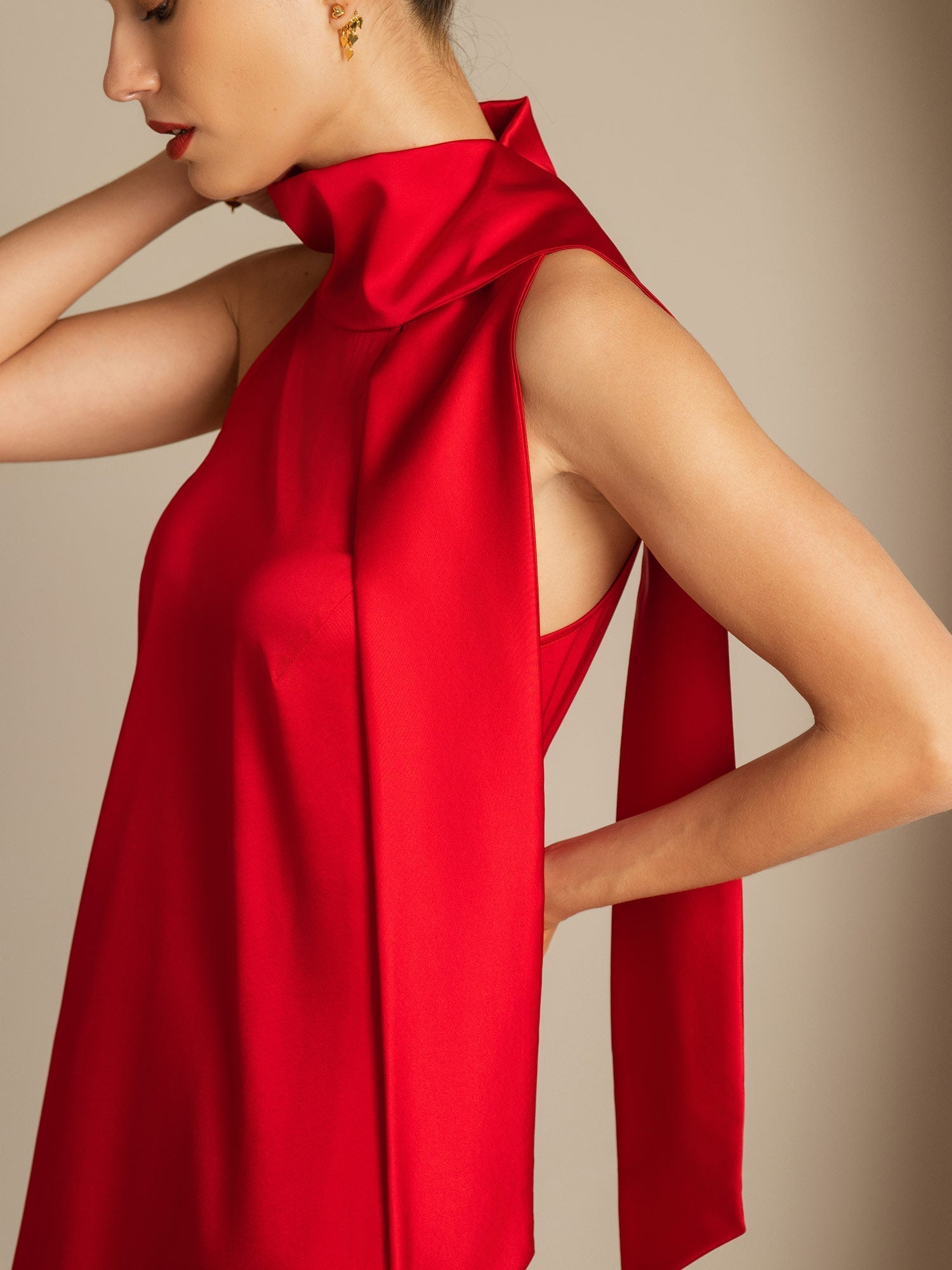 [Red] SilkSilky-CA 19Momme Silk Tie Neck Dress 005,