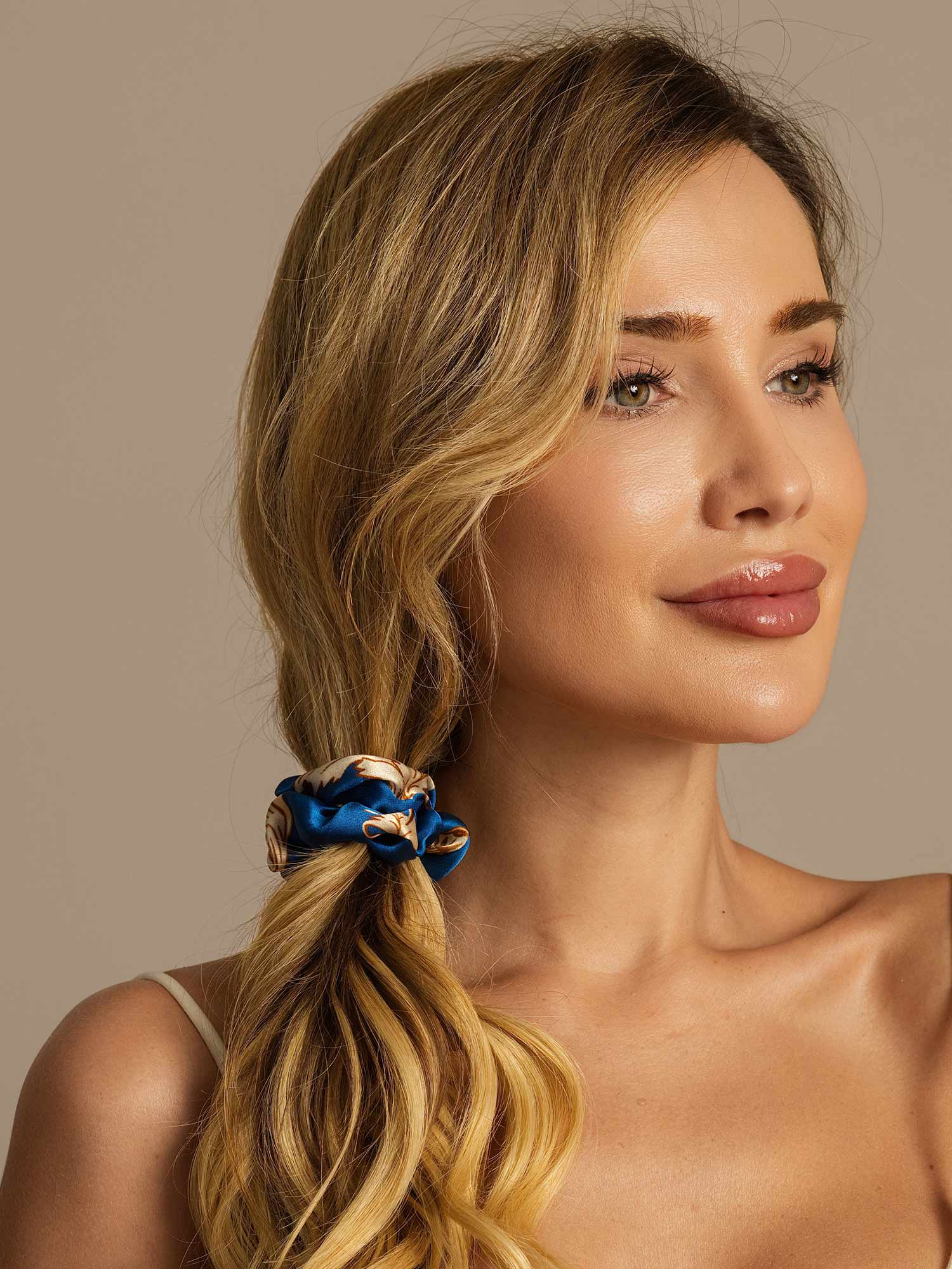 [Navy Dragon] SilkSilky-CA 19Momme Pure Silk Scrunchie 001,