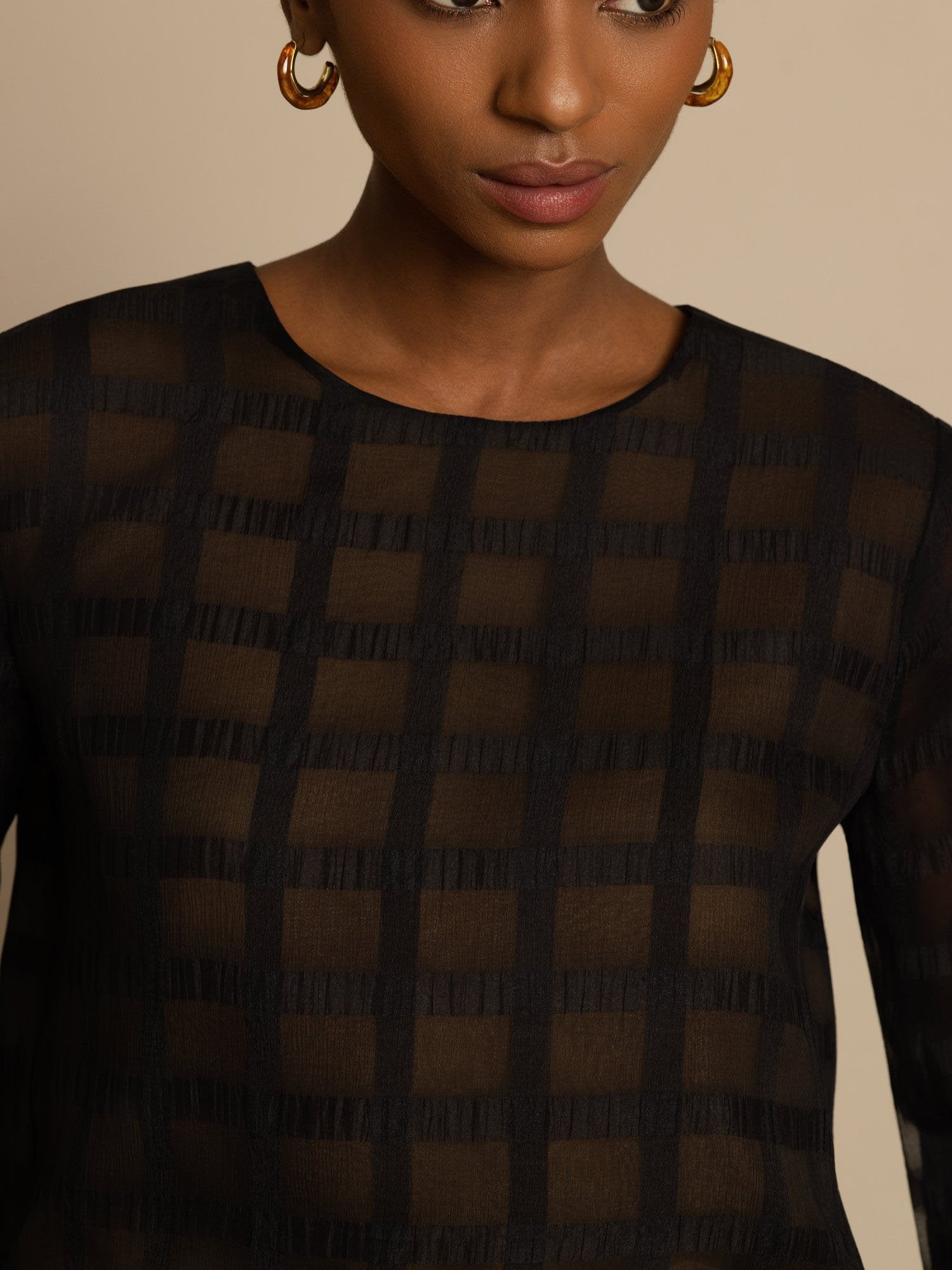 [Black] SilkSilky-CA Pure Silk Long Sleeve Round Neck Blouse 004