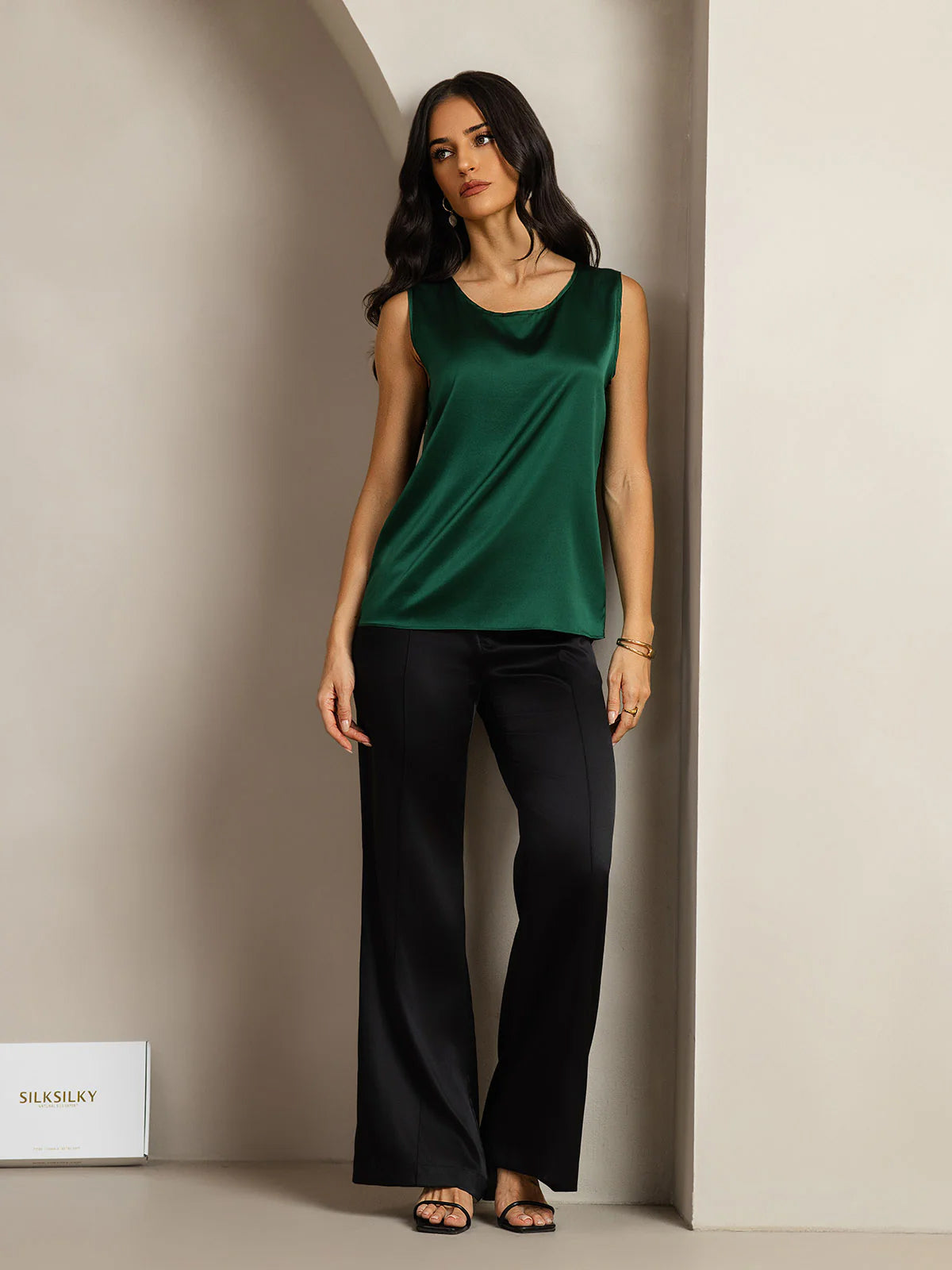 [Dark Green] SilkSilky-CA 19Momme Silk Round Neck Camisole 009