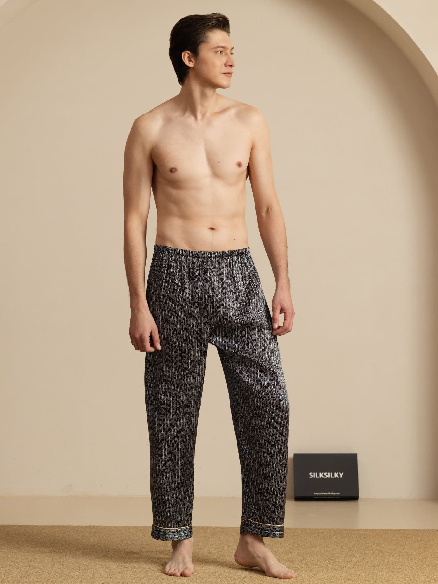 [Black Ginkgo] SilkSilky-CA Mens Sleep Bottoms 005