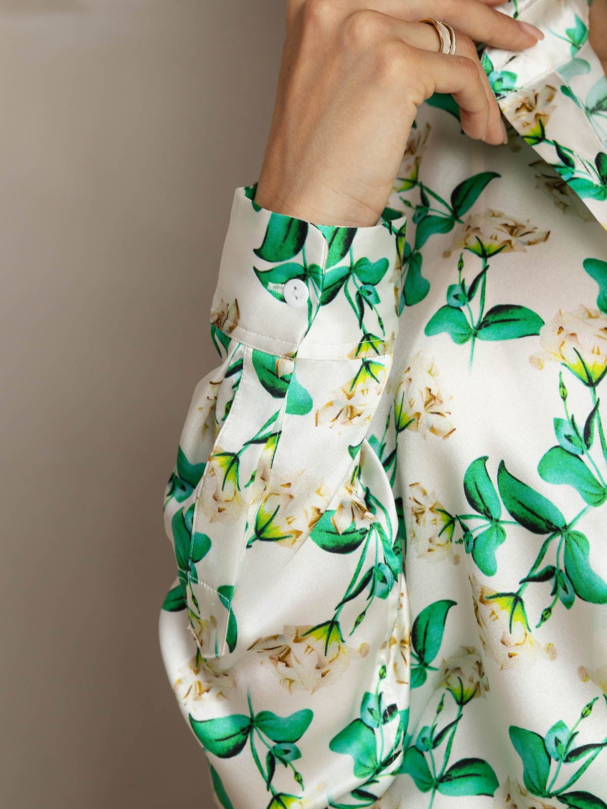 [Green Floral] SilkSilky-CA Silk Long Sleeve Lapel Collar Women's Shirt 003