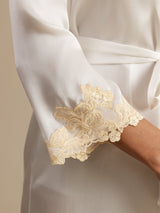 [White] SilkSilky-CA 3/4 Sleeve Women's Robe 006