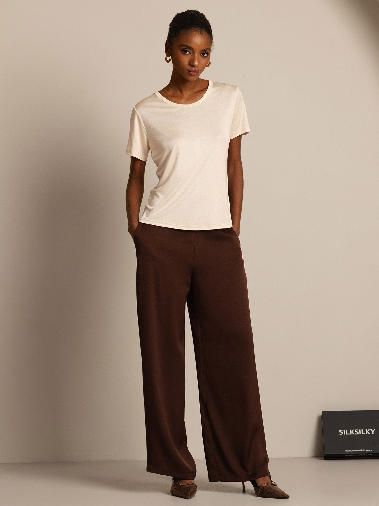 [Beige] SilkSilky-CA Silk Knitted Round Neck Women's T-Shirt 005,