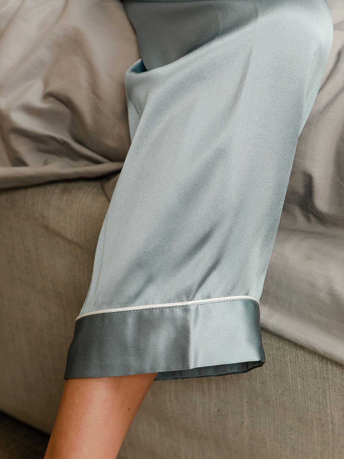 [Light Blue] SilkSilky-CA Long Sleeve Notch Collar Women's Pajamas 004