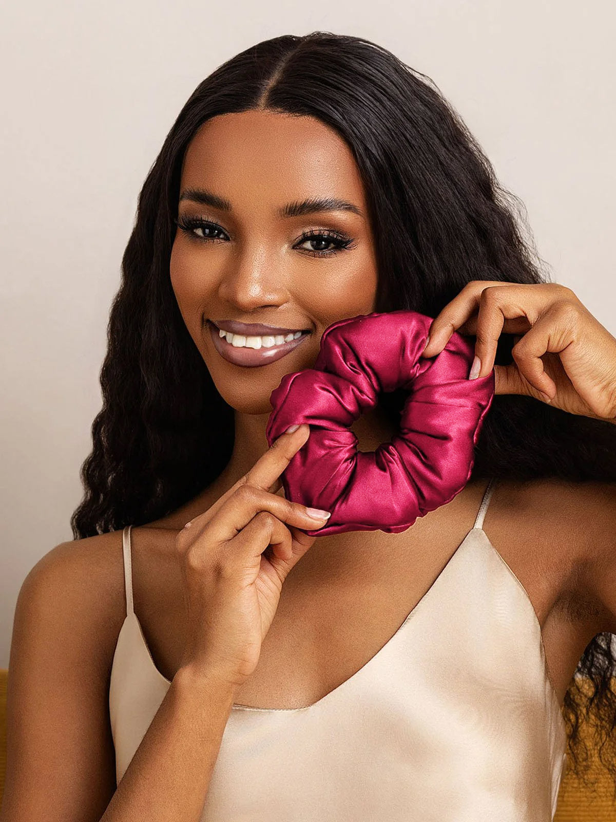 [Wine] SilkSilky-CA Pure Silk Scrunchie 001