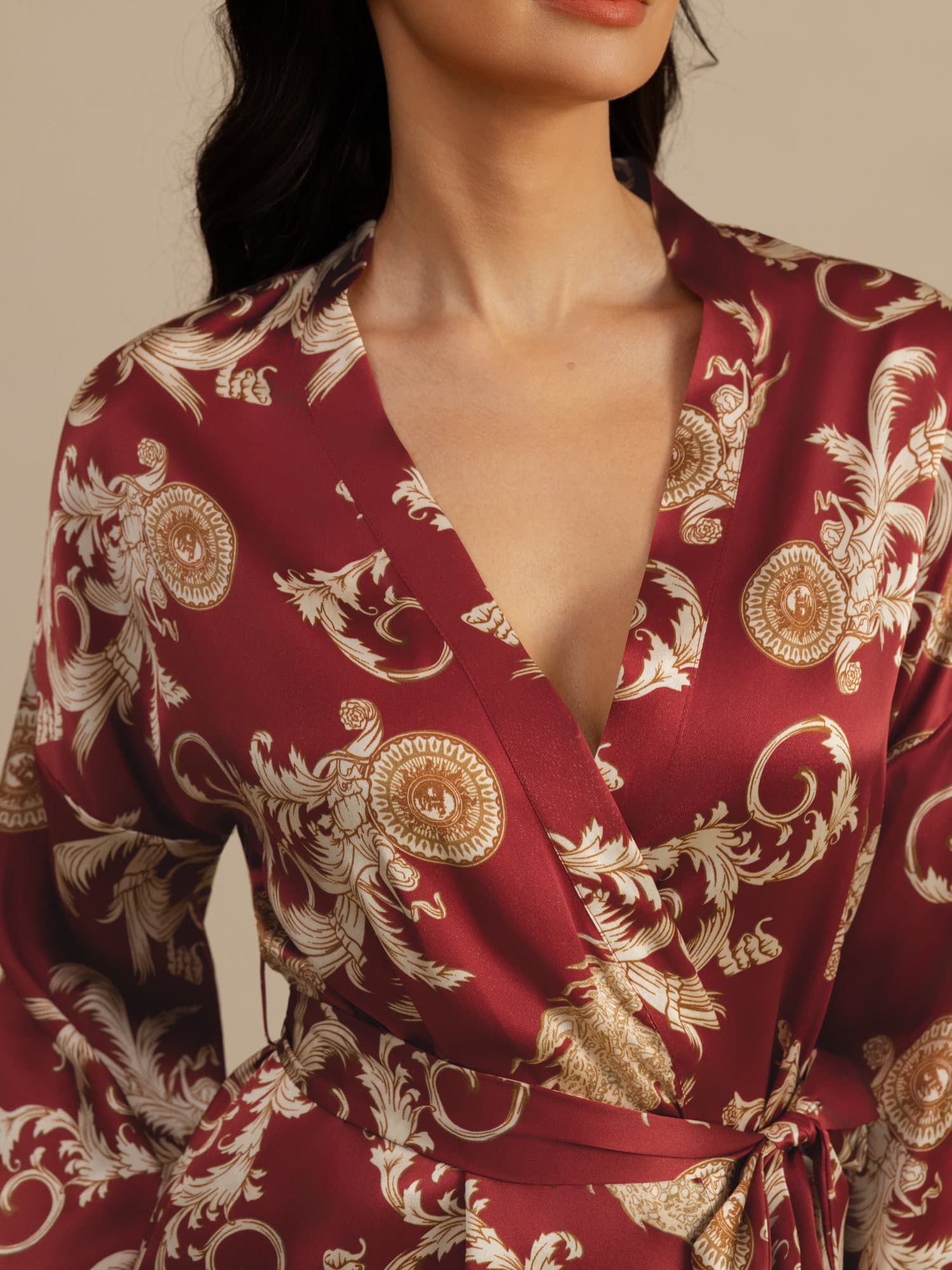 [Wine Dragon] SilkSilky-CA 3/4 Sleeve V Neck Women's Robe 006