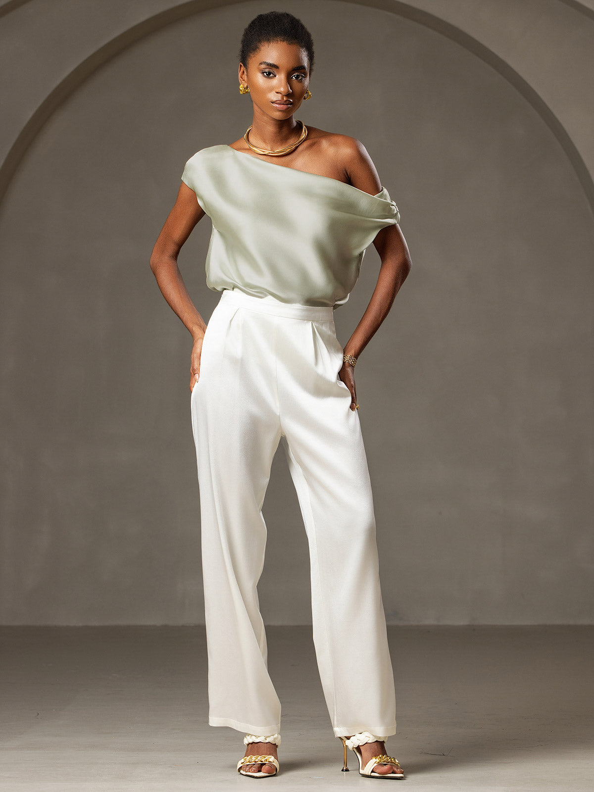 [Light Green] SilkSilky-CA 19Momme Silk One Shoulder Women's T-Shirt 007