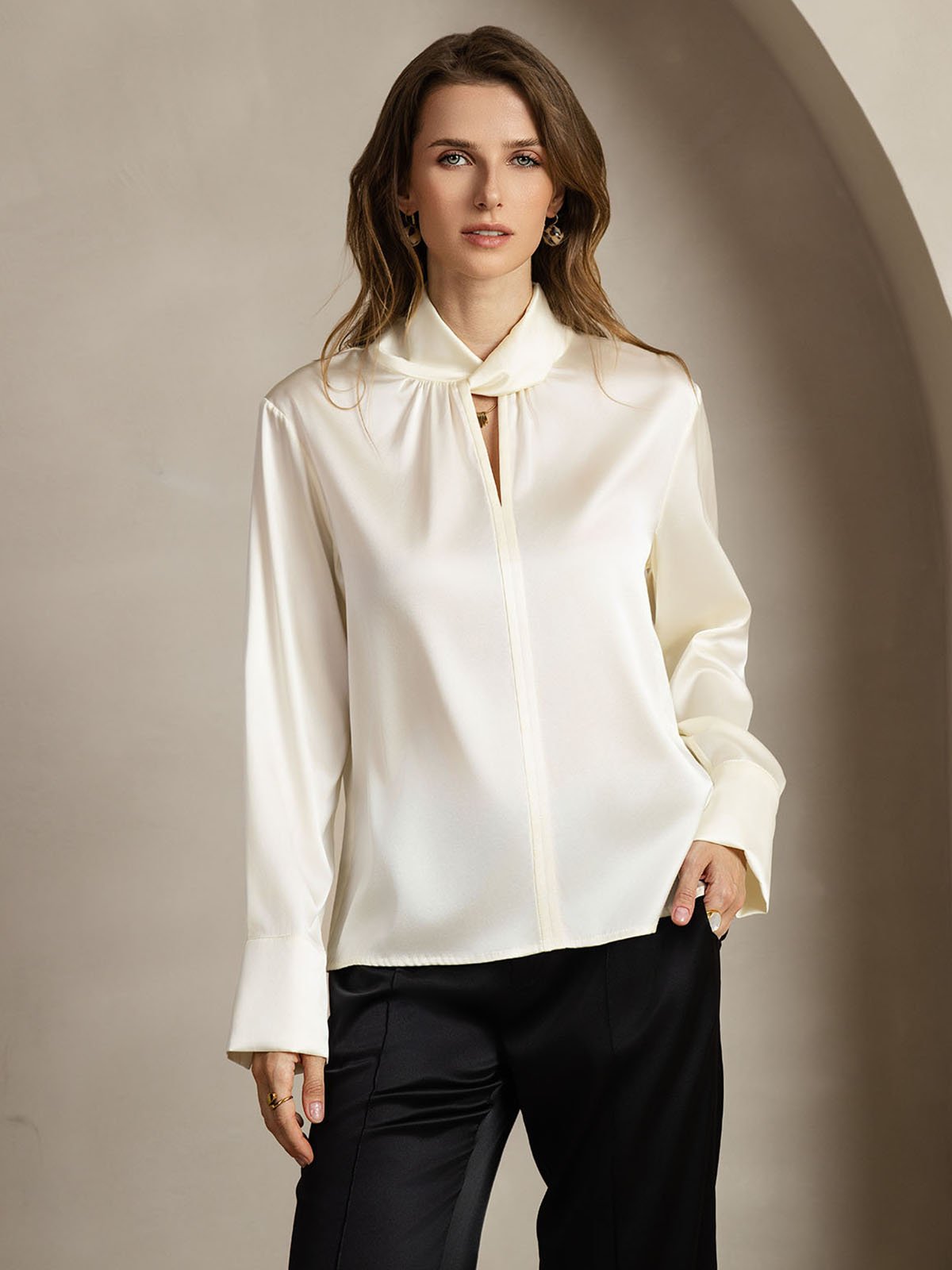 [Ivory] SilkSilky-CA 19Momme Silk Keyhole Neck Women's Shirt 001