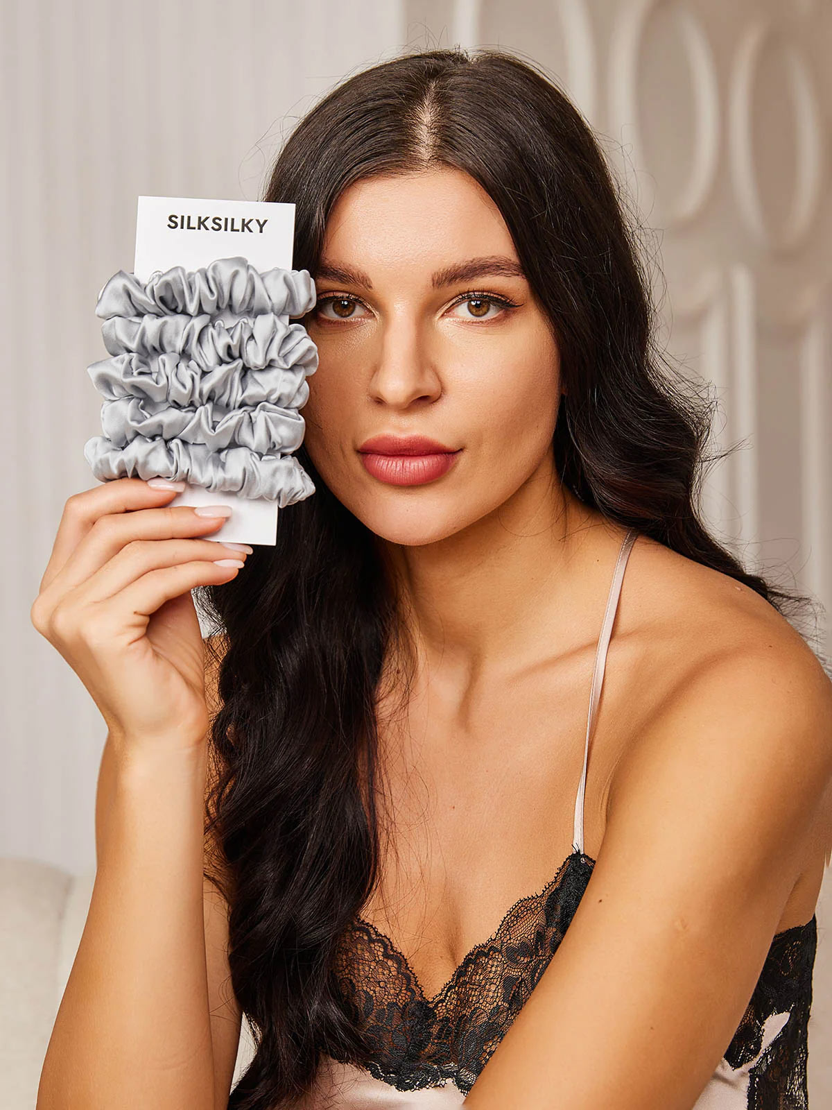 [Light Gray] SilkSilky-CA 19Momme Pure Silk Scrunchie 002