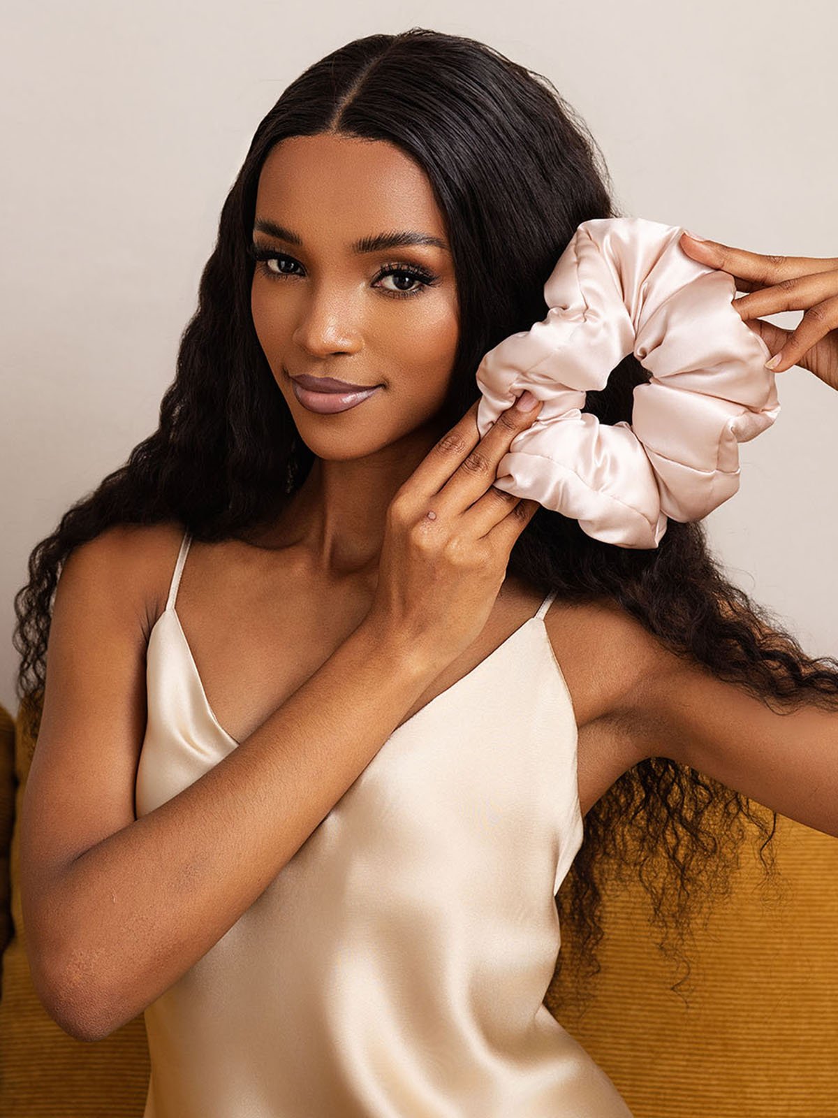 [Pink] SilkSilky-CA Silk Scrunchie 003