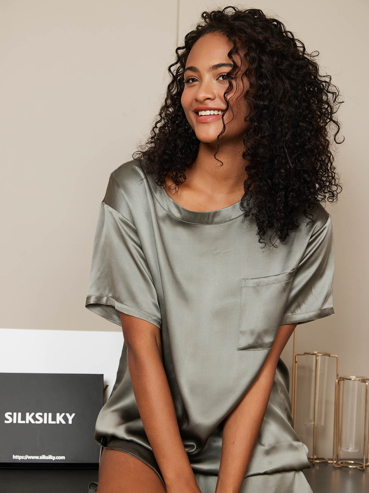 [Grayish Green] SilkSilky-CA Pure Silk Round Neck Women's Pajamas 006