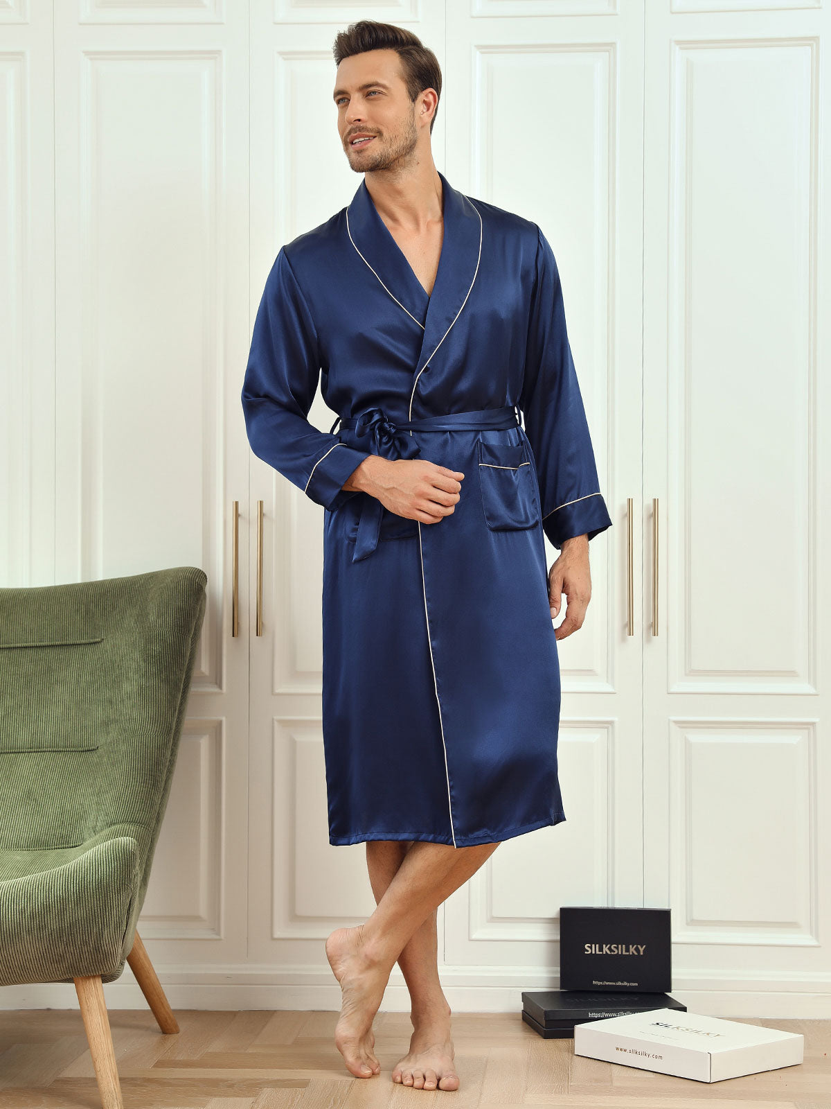 SilkSilky CA Pure Silk Long Sleeve Lapel Men's Robe DarkBlue 004