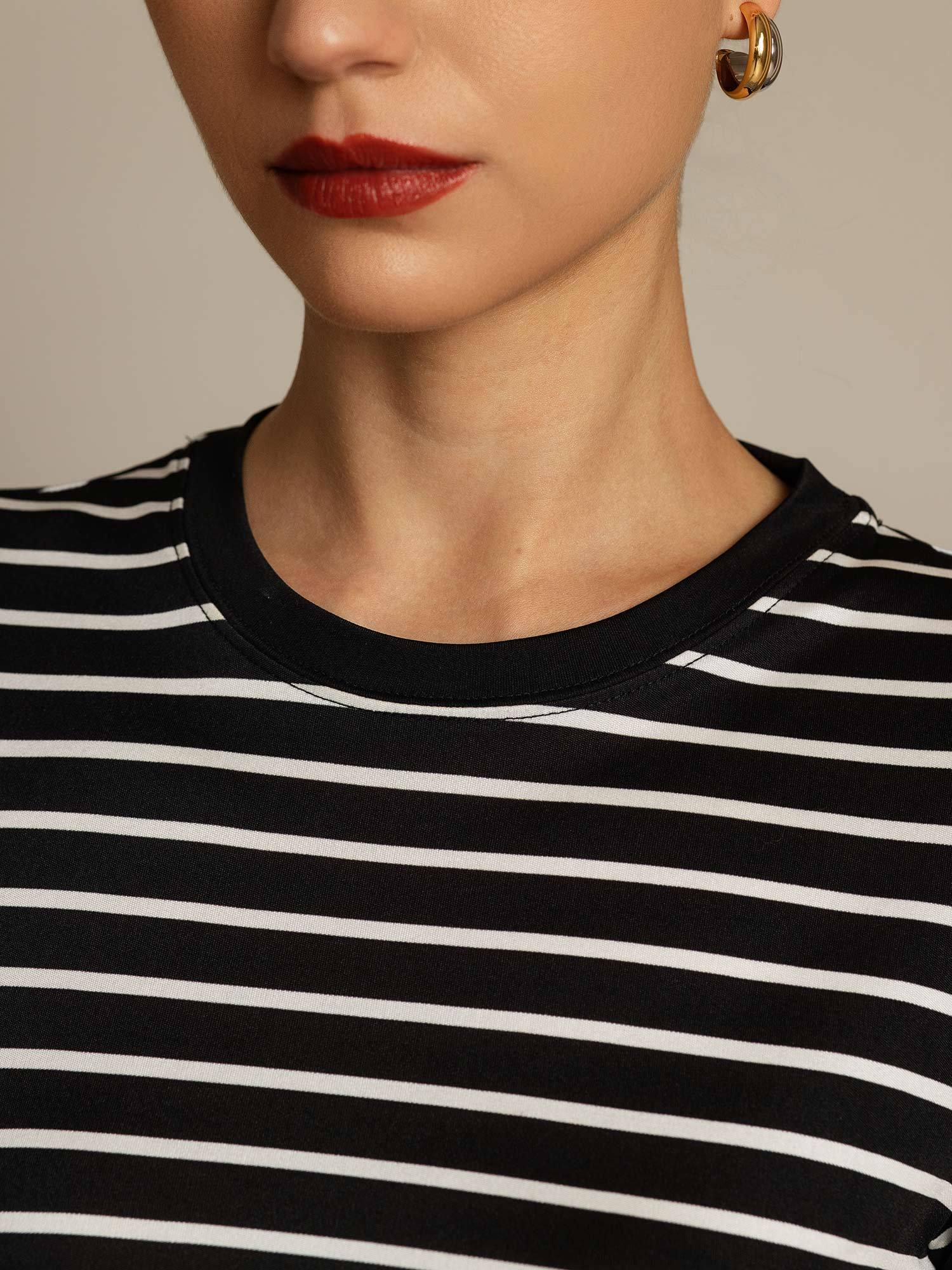 [BlackStripe] SilkSilky-CA Pure Silk Round Neck Women's T-Shirt 004