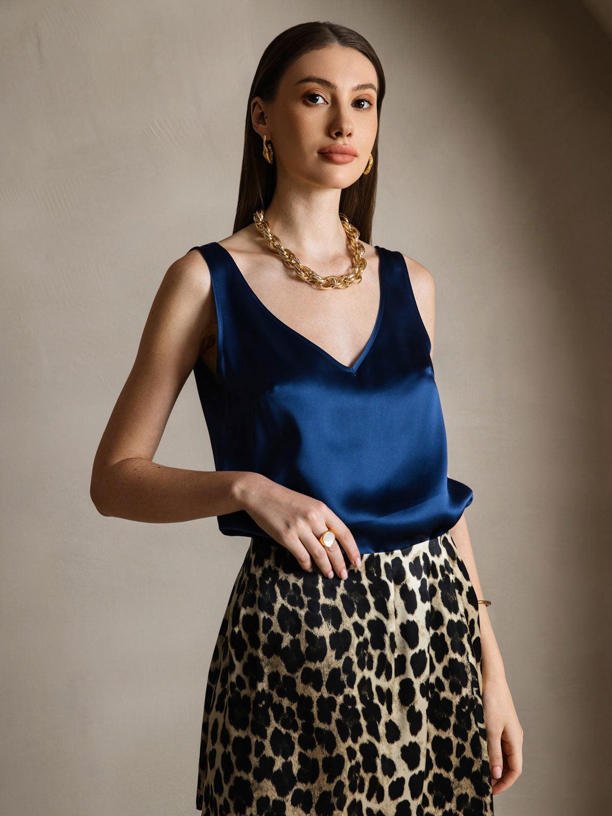 [Dark Blue] SilkSilky-CA 19Momme Silk V Neck Camisole 003