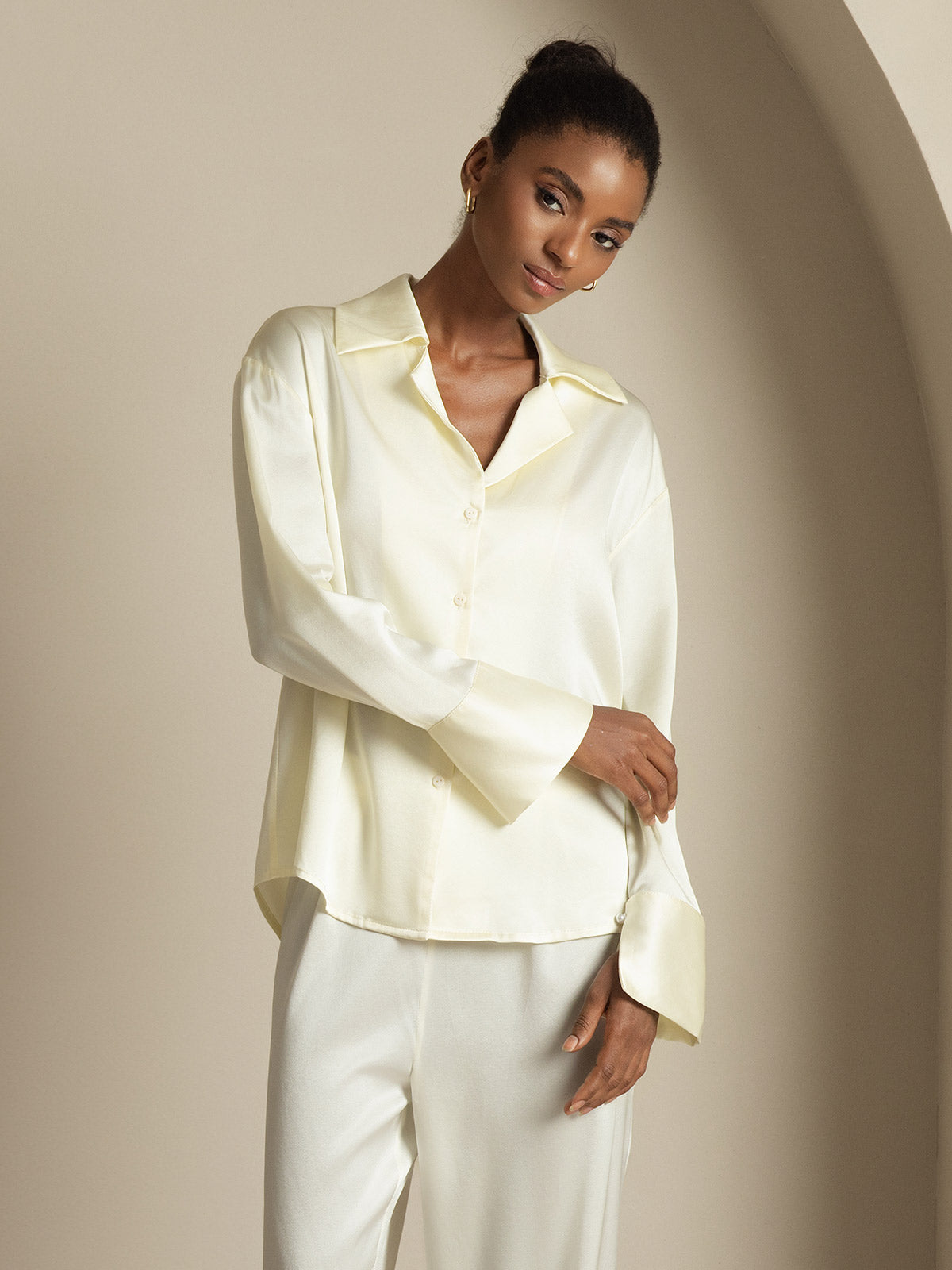 [Ivory] SilkSilky-CA 19Momme Silk Notch Collar Women's Shirt 006