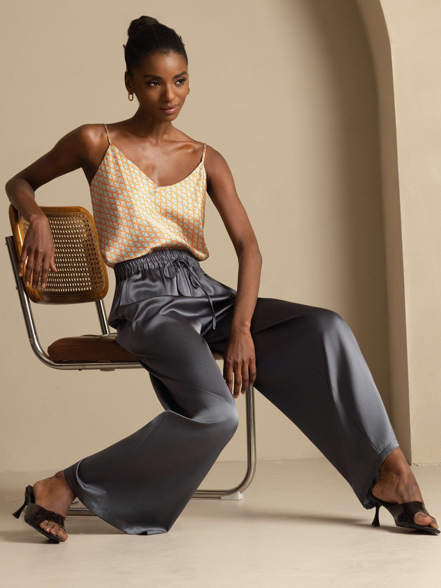 [DarkGray] SilkSilky-CA 19Momme Silk Womens Pants 007