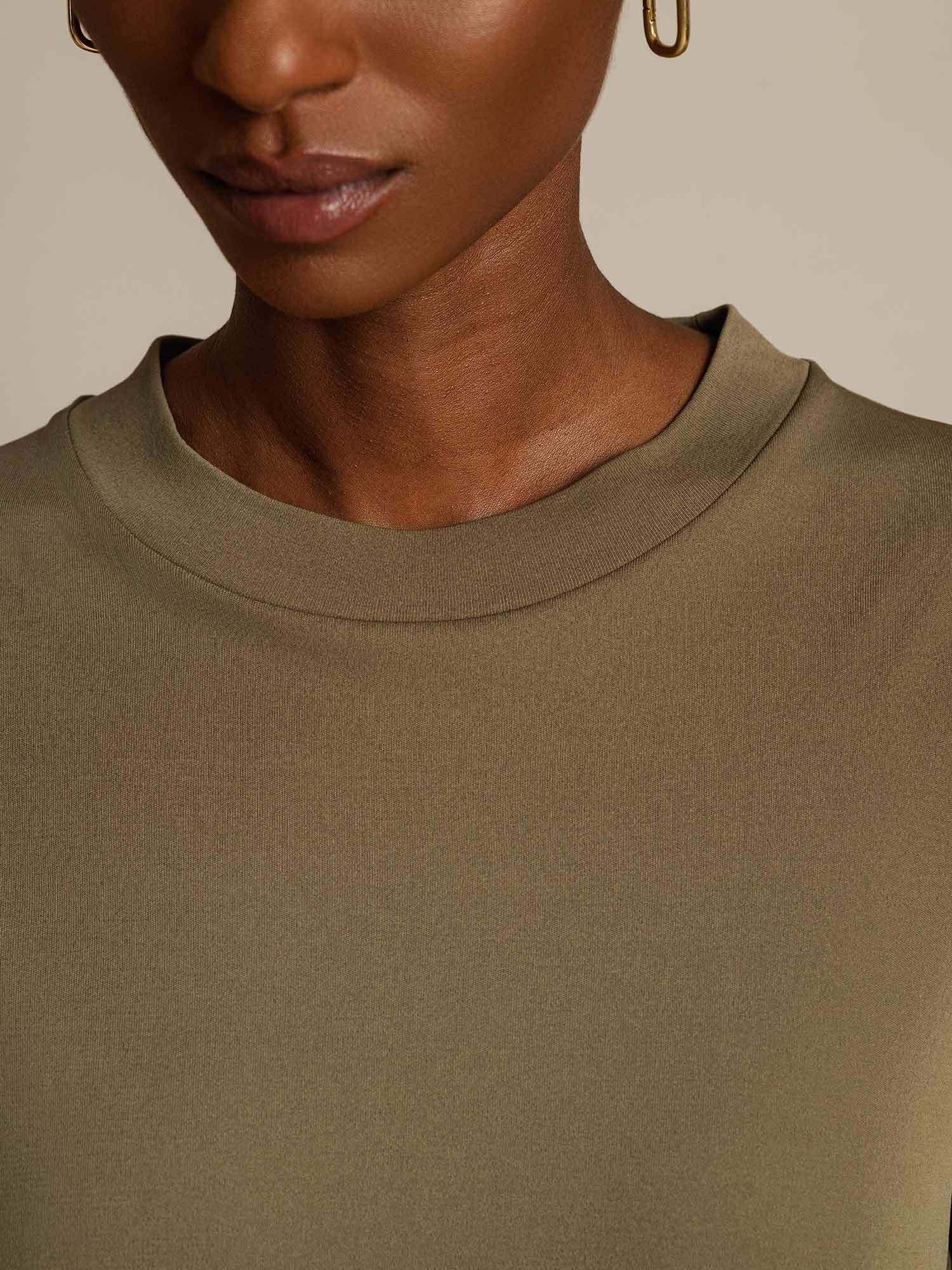 [Burnt Olive] SilkSilky-CA Pure Silk Round Neck Women's T-Shirt 004