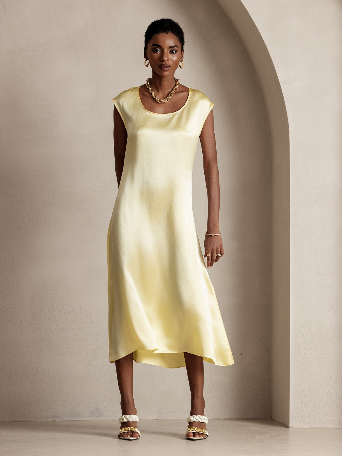 [Light Yellow] SilkSilky-CA 19Momme Silk Cap Sleeve Round Neck Dress 001