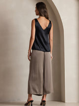 [Black] SilkSilky-CA Sleeveless V Neck Camisole 002