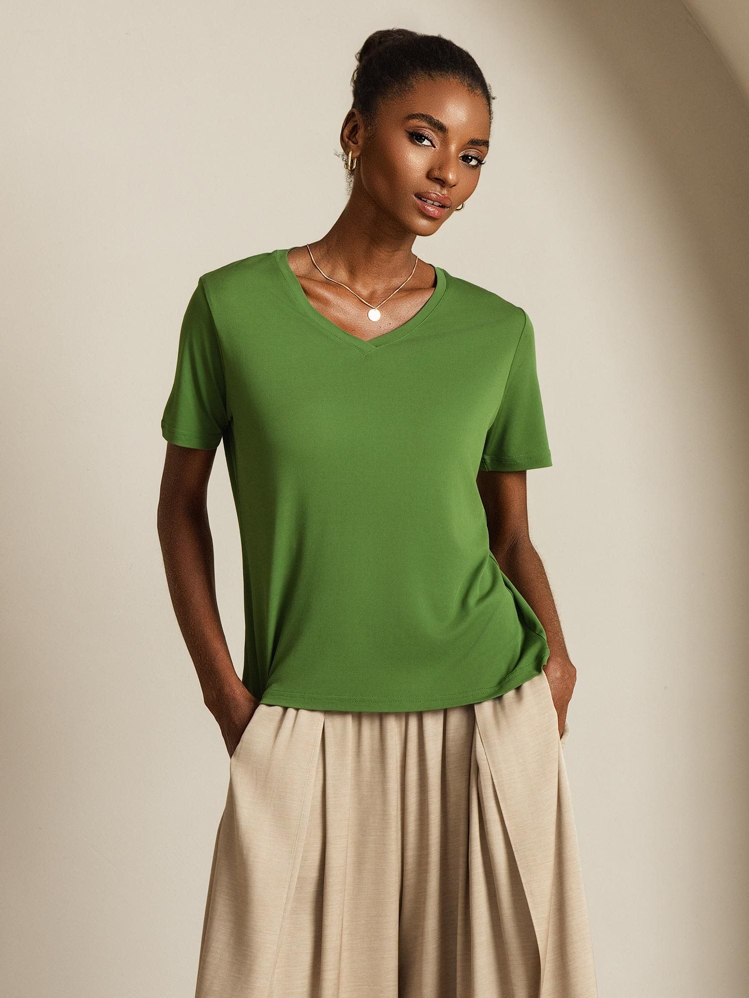 [Green] SilkSilky-CA Pure Silk V Neck Women's T-Shirt 001