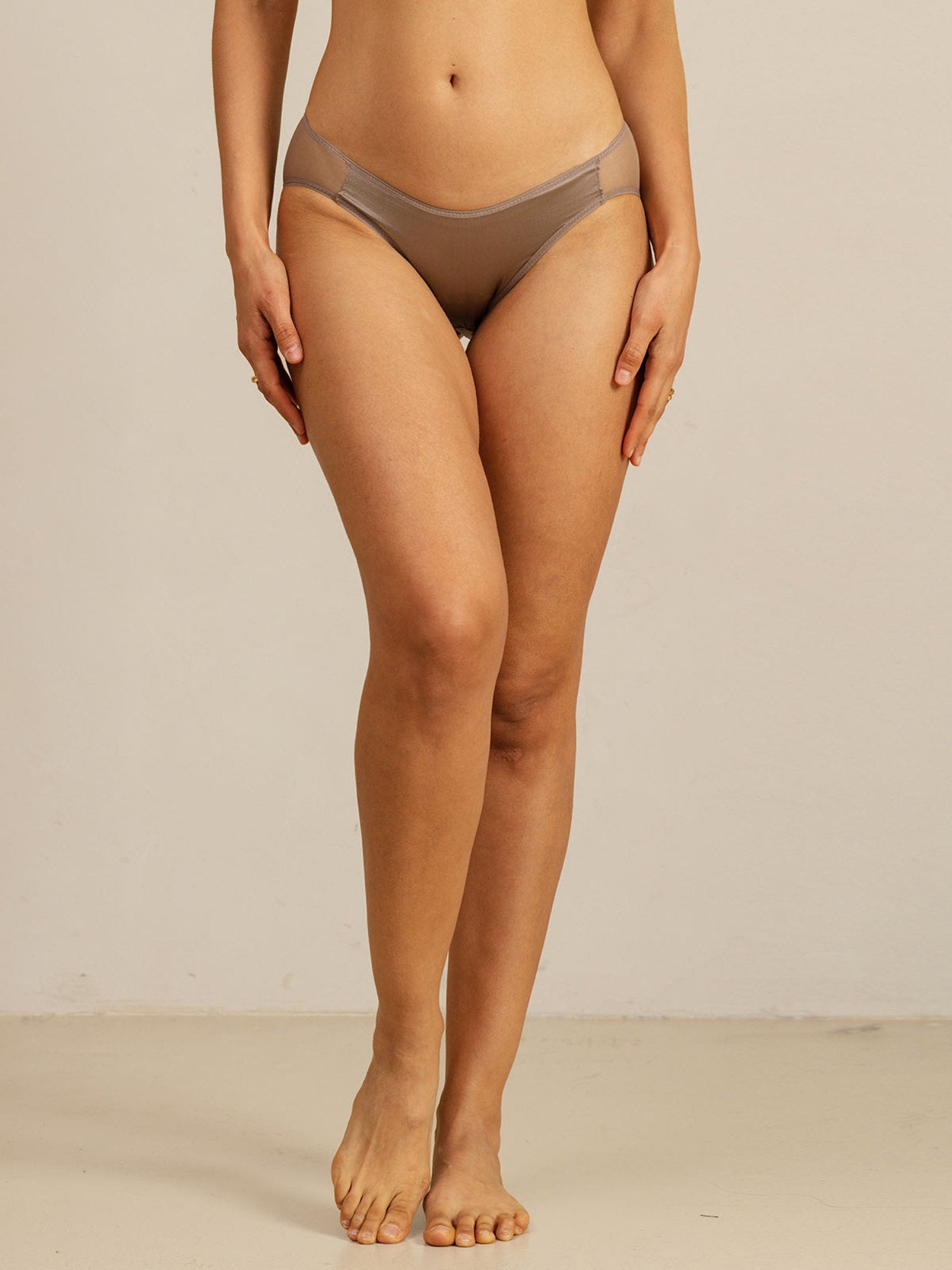 [Coffee] SilkSilky-CA 19Momme Stretch Silk Charmeuse Panty 001