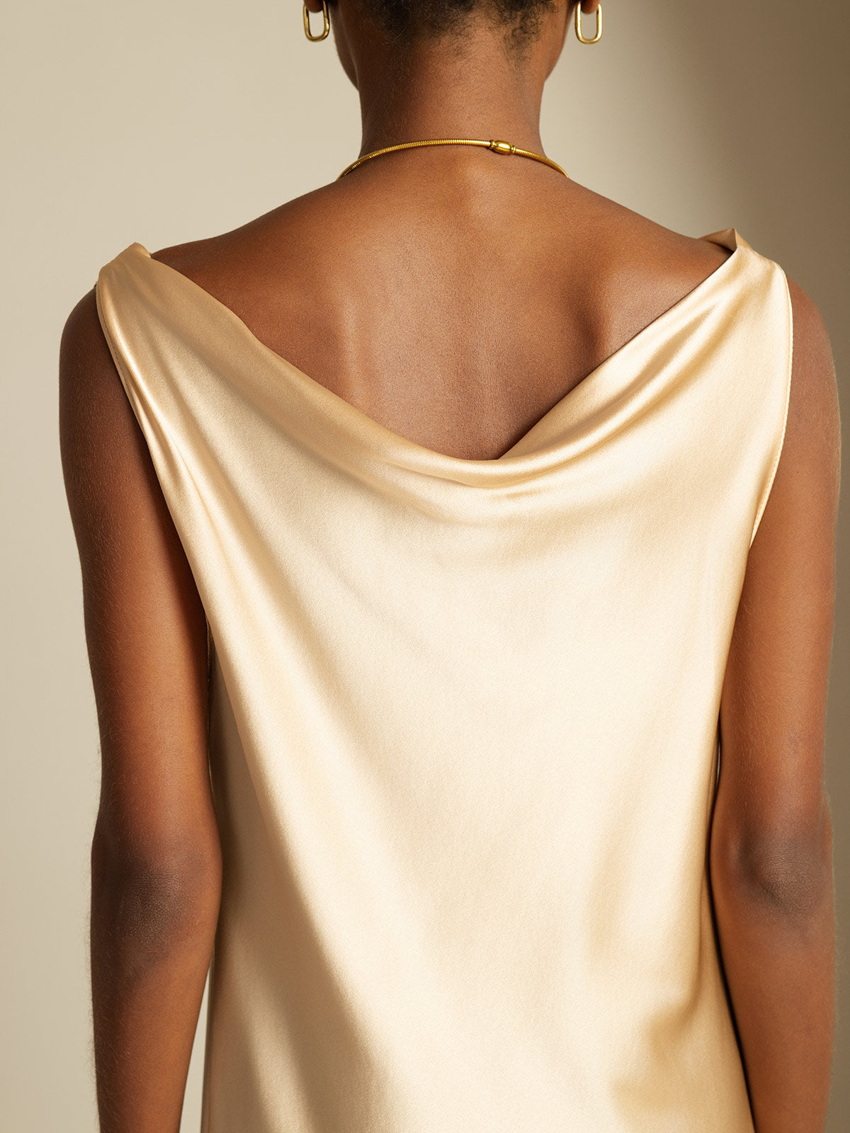 [Champagne] SilkSilky-CA 19Momme Silk Cowl Neck Dress 004