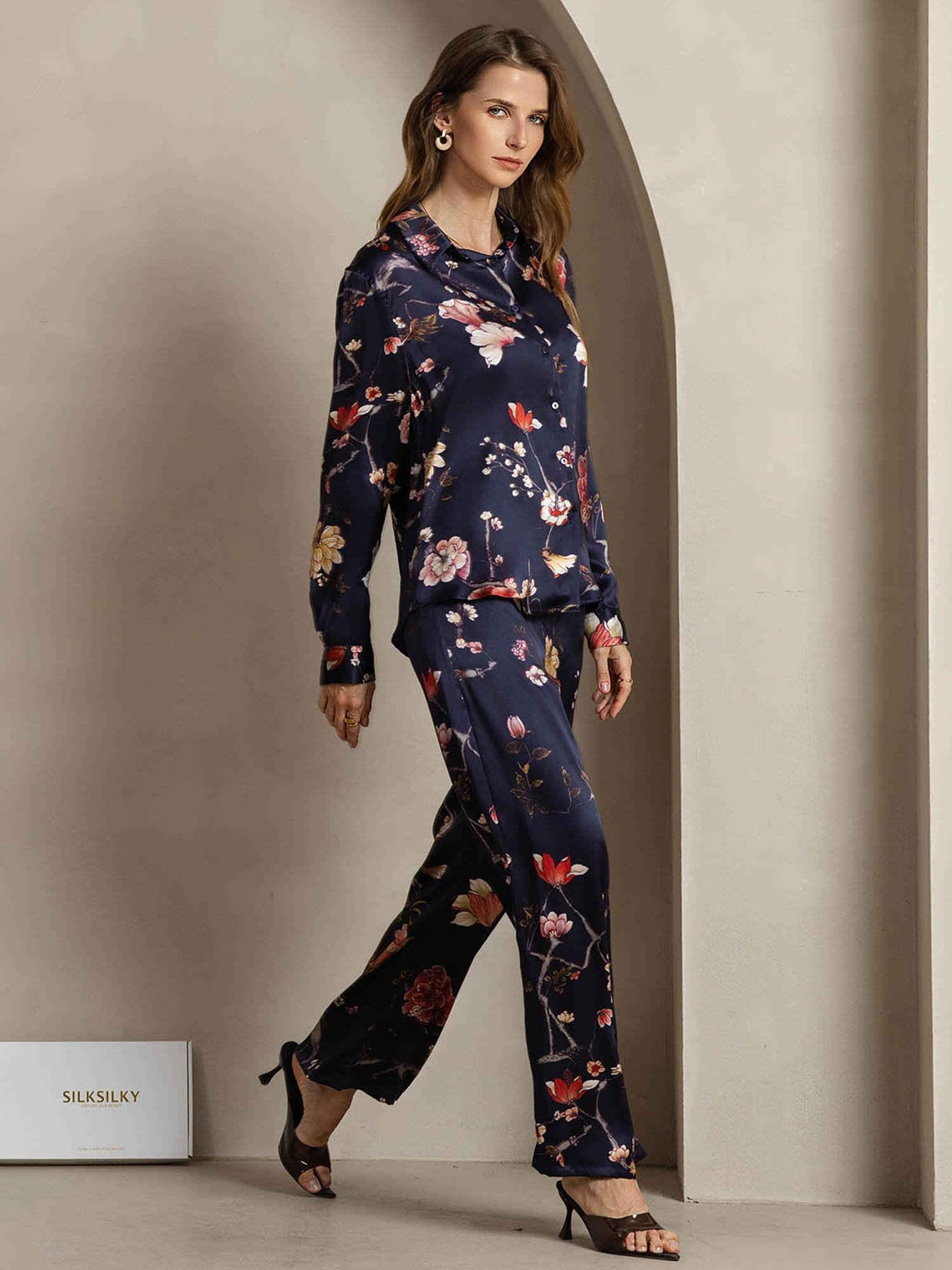 [NavyFloral] SilkSilky-CA 19Momme Silk Lapel Collar Women''s Outfit Sets 005