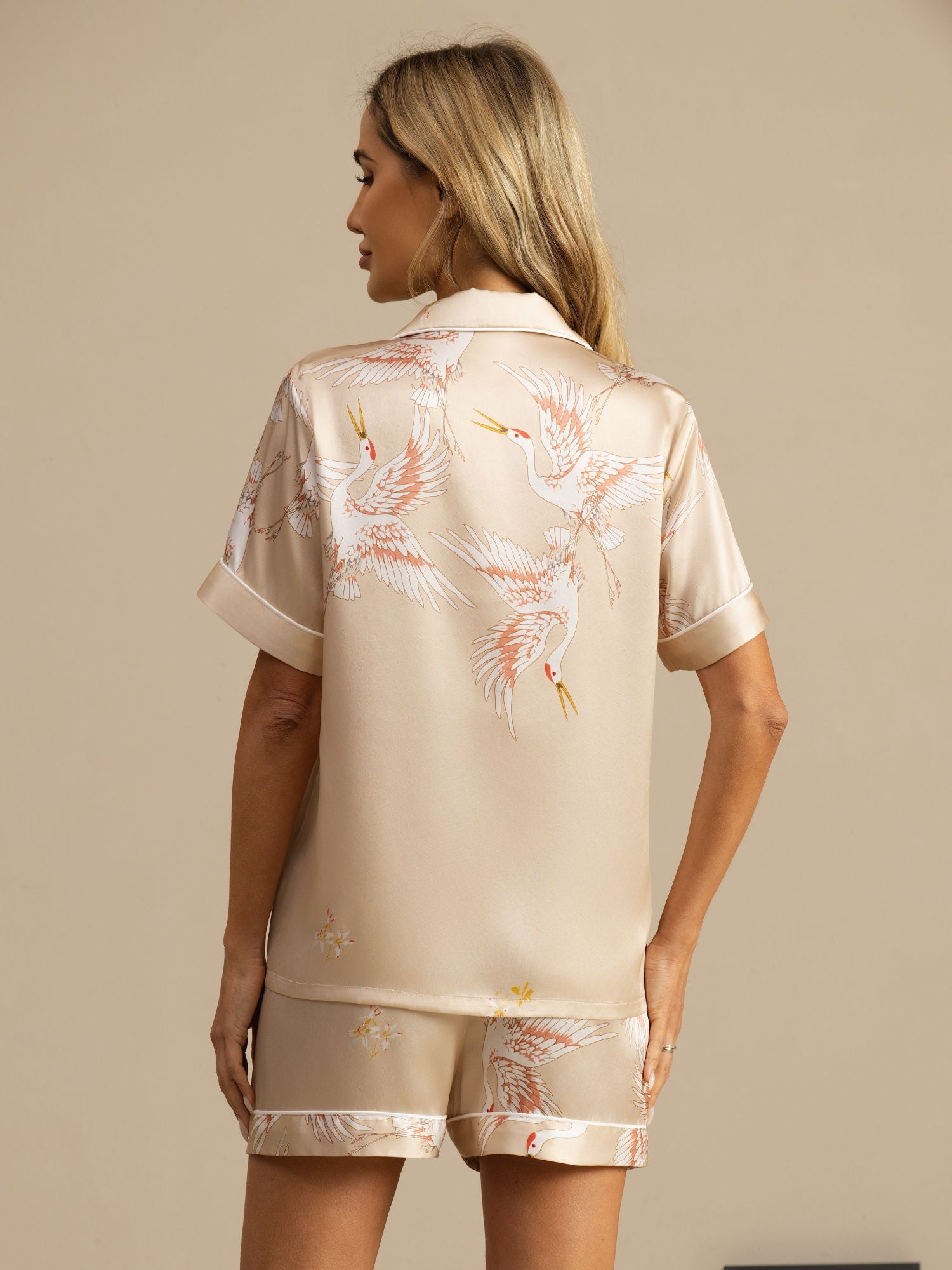 [Champagne] SilkSilky-CA 19Momme Short Sleeve Notch Collar Women's Pajamas 002