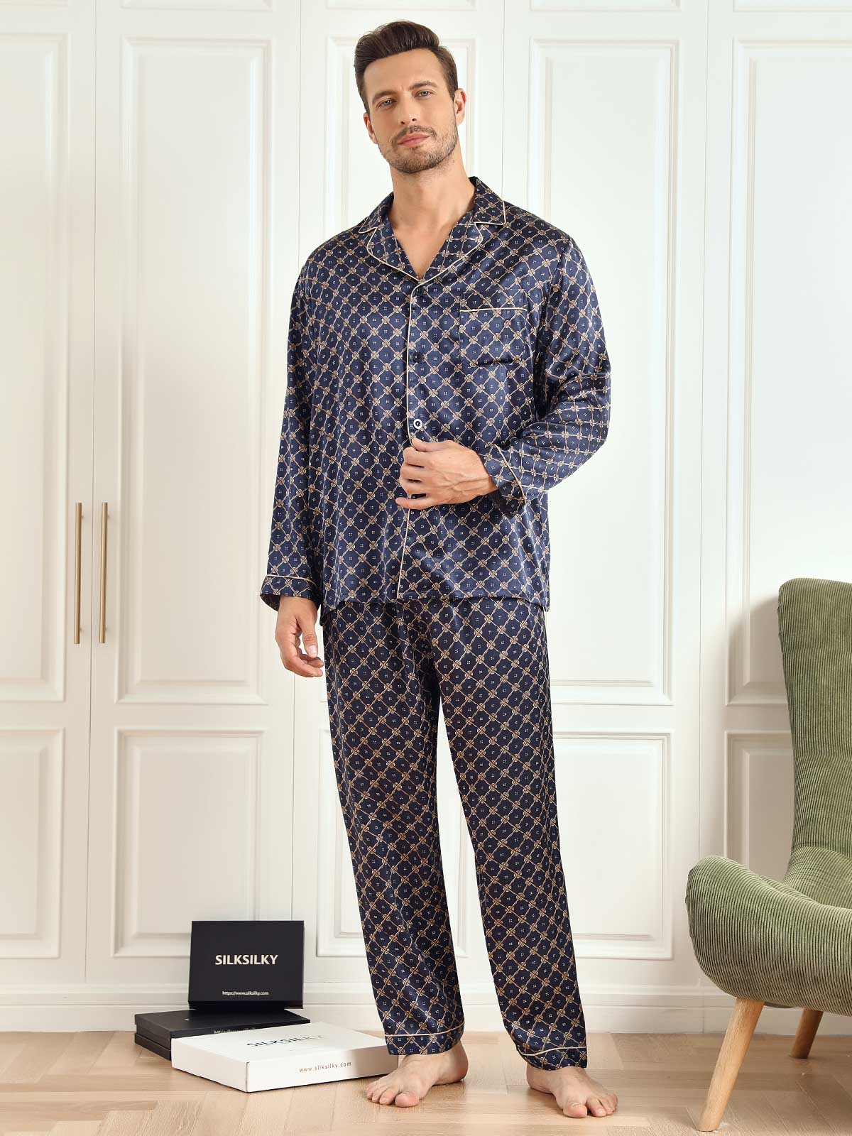 SilkSilky CA 19Momme Pure Silk Long Sleeve Lapel Men's Pajamas DarkBlue 004