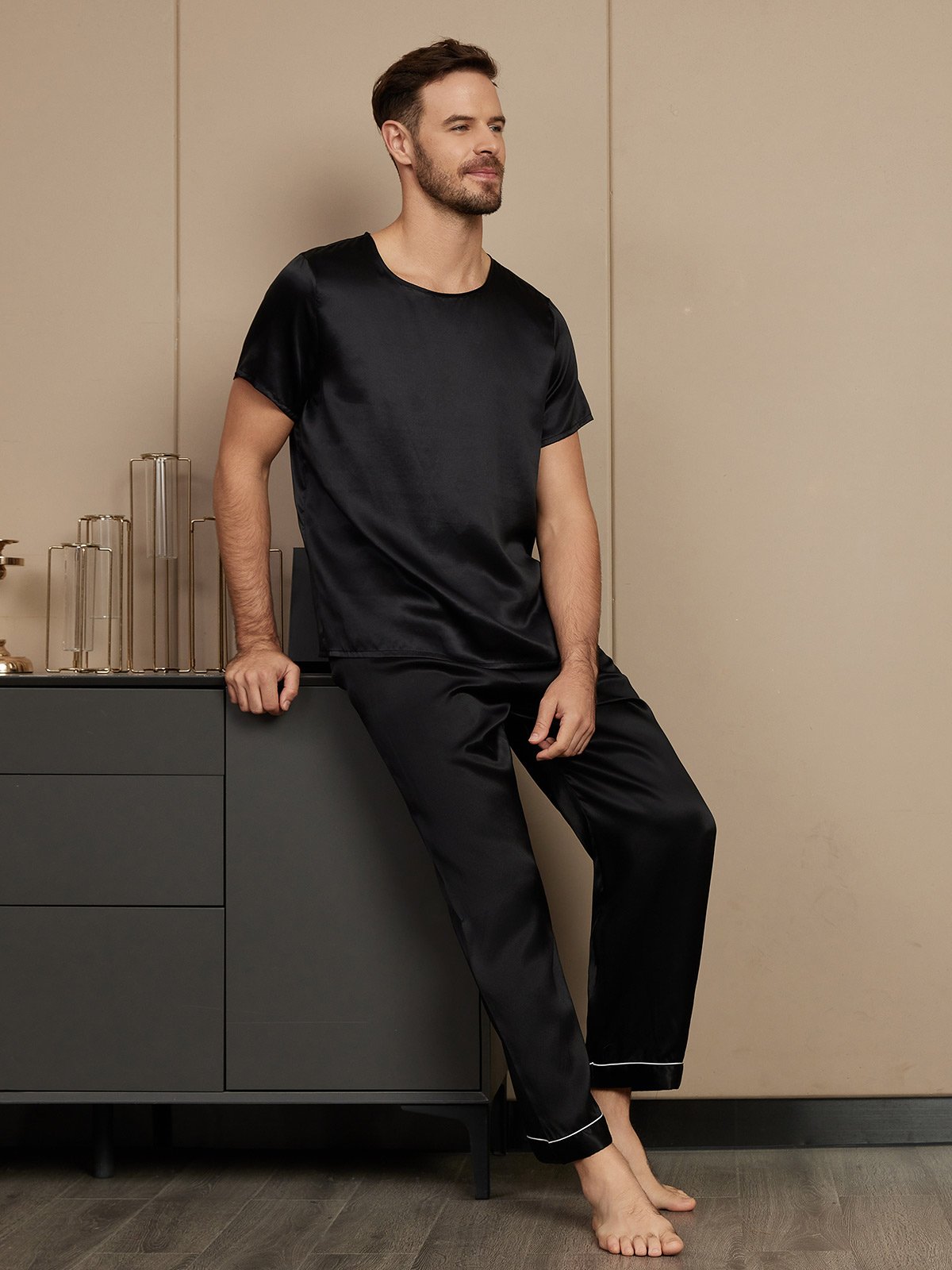 SilkSilky CA Pure Silk Short Sleeve Round Neck Men's Pajamas Black 005