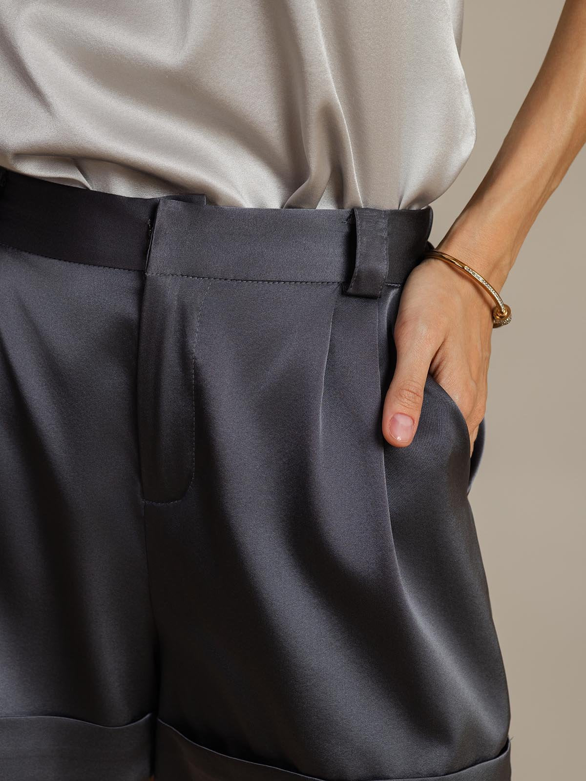 [DarkGray] SilkSilky-CA 19Momme Silk Womens Shorts 004