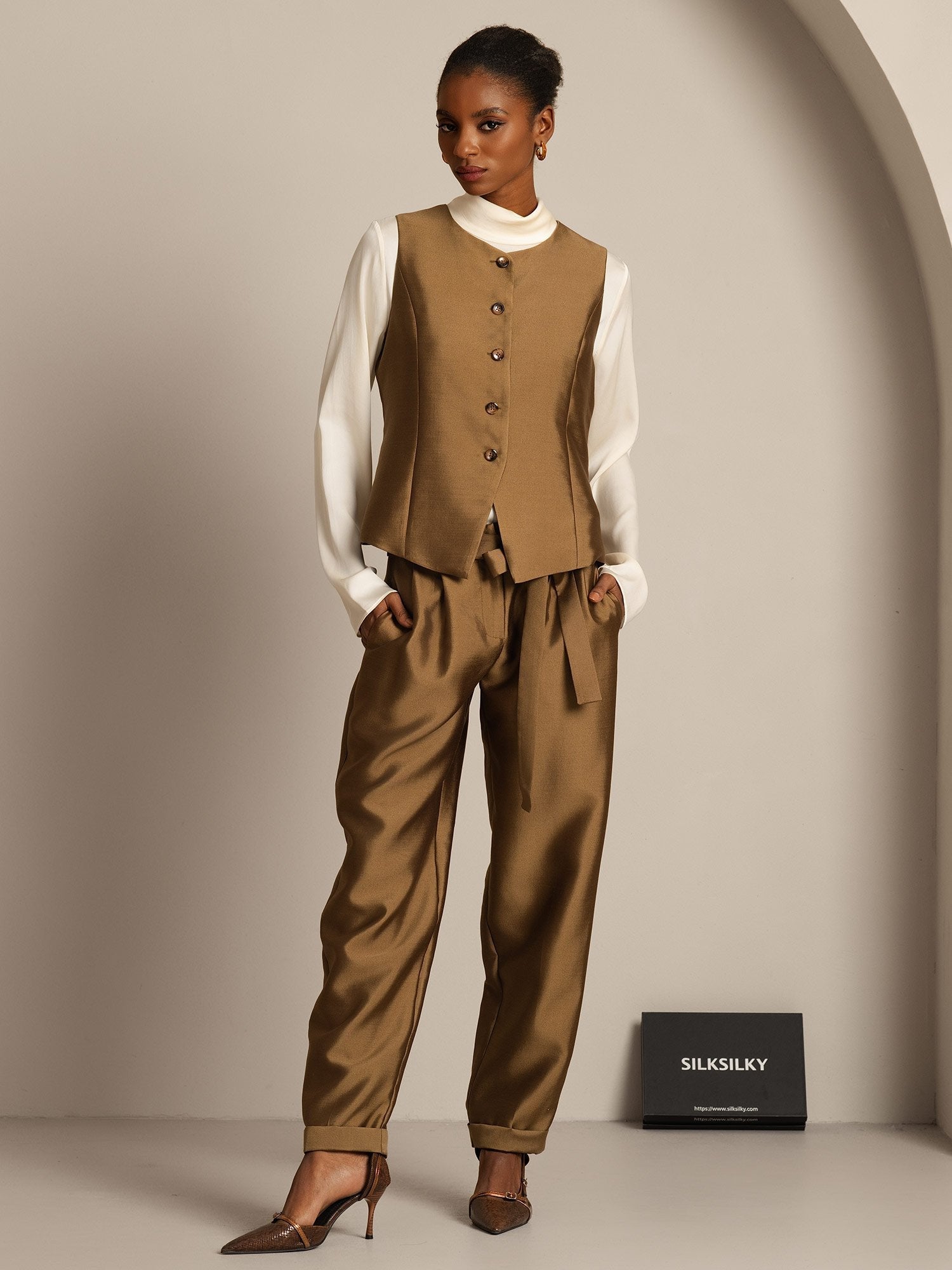 [Bronze] SilkSilky-CA 32Momme Silk-Wool Blend Womens Vest 006,