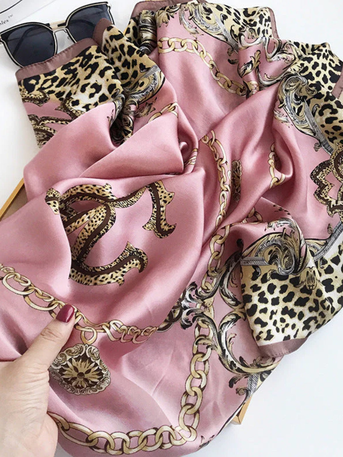 SilkSilky CA Pure Silk Scarf Leopard 004