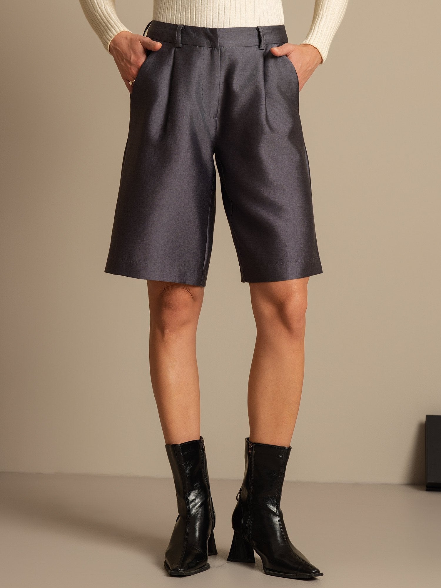 [Gray] SilkSilky-CA 32Momme Silk-Wool Blend Womens Shorts 001,