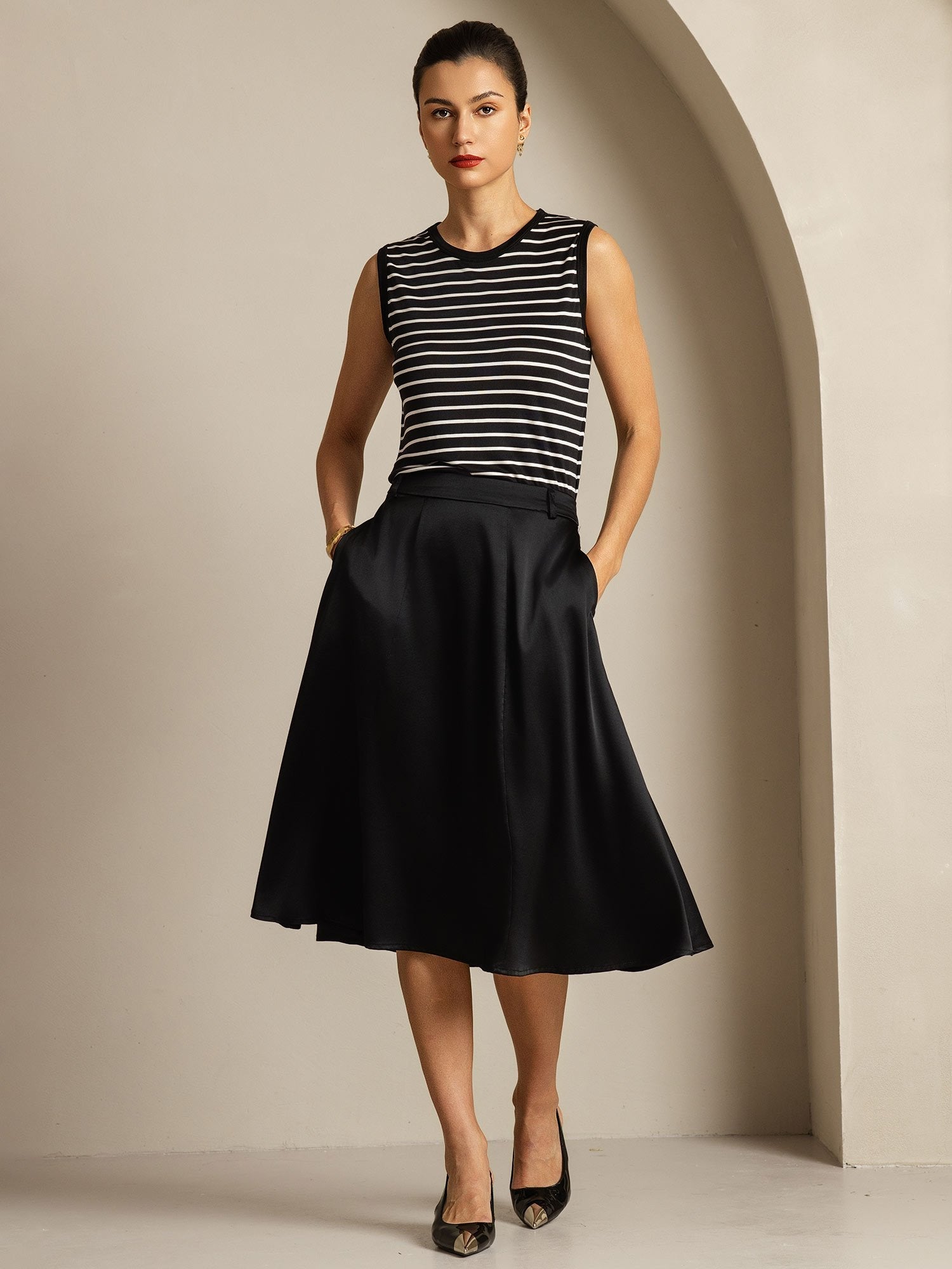 [Black Stripe] SilkSilky-CA Pure Silk Sleeveless Round Neck Camisole 007