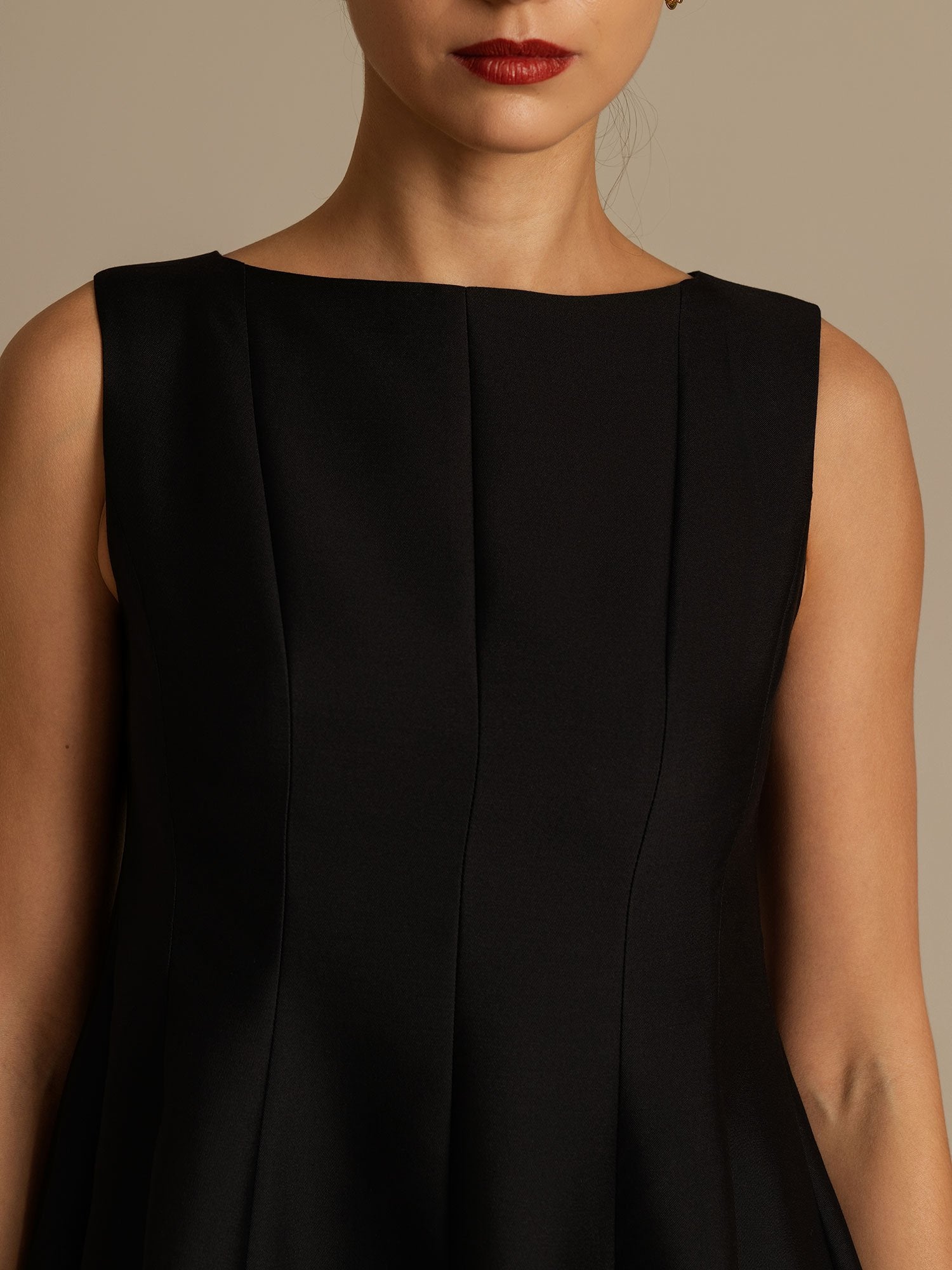 [Black] SilkSilky-CA 32Momme Silk-Wool Blend Dress 004,