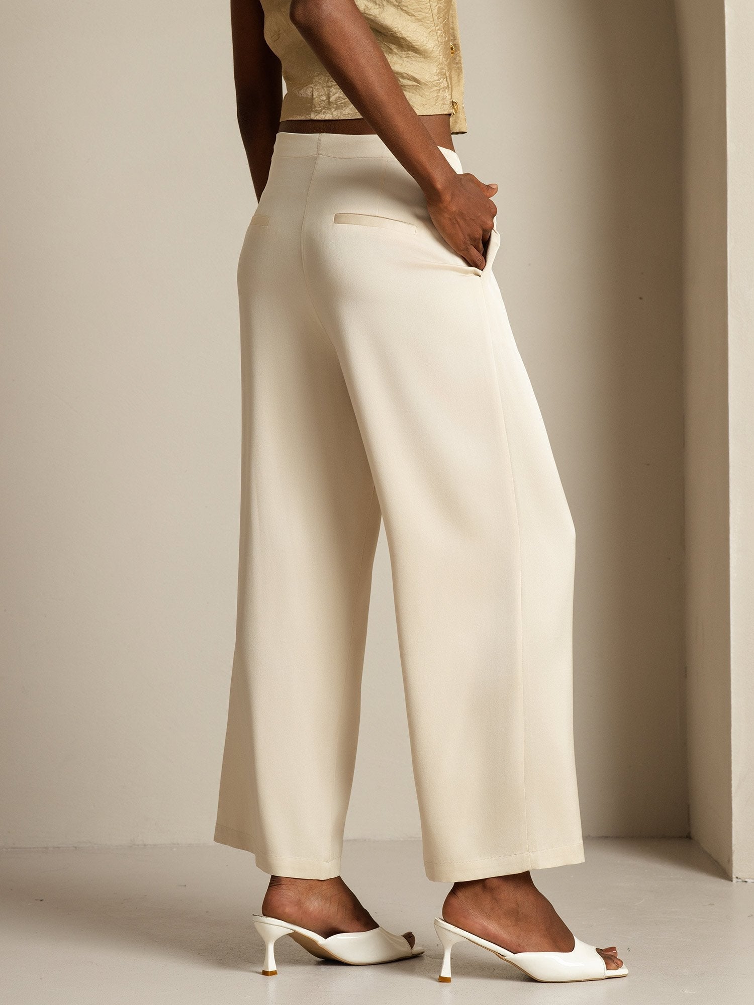 [Beige] SilkSilky-CA 19Momme Silk Womens Pants 006