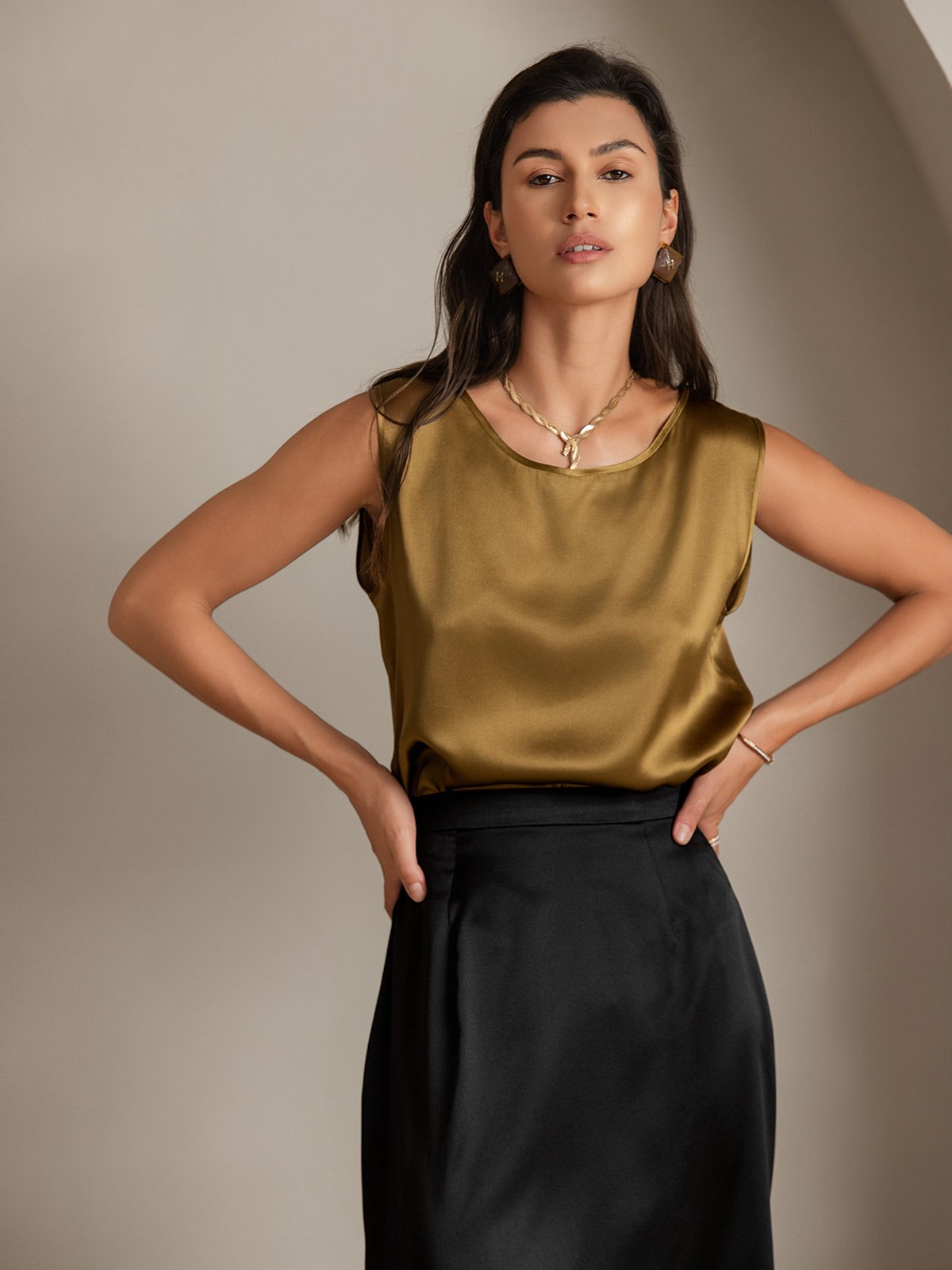 [Brown] SilkSilky-CA 19Momme Silk Round Neck Camisole 004