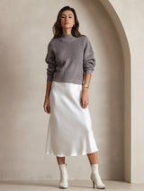 [White] SilkSilky-CA Spaghetti Strap V Neck Dress 007