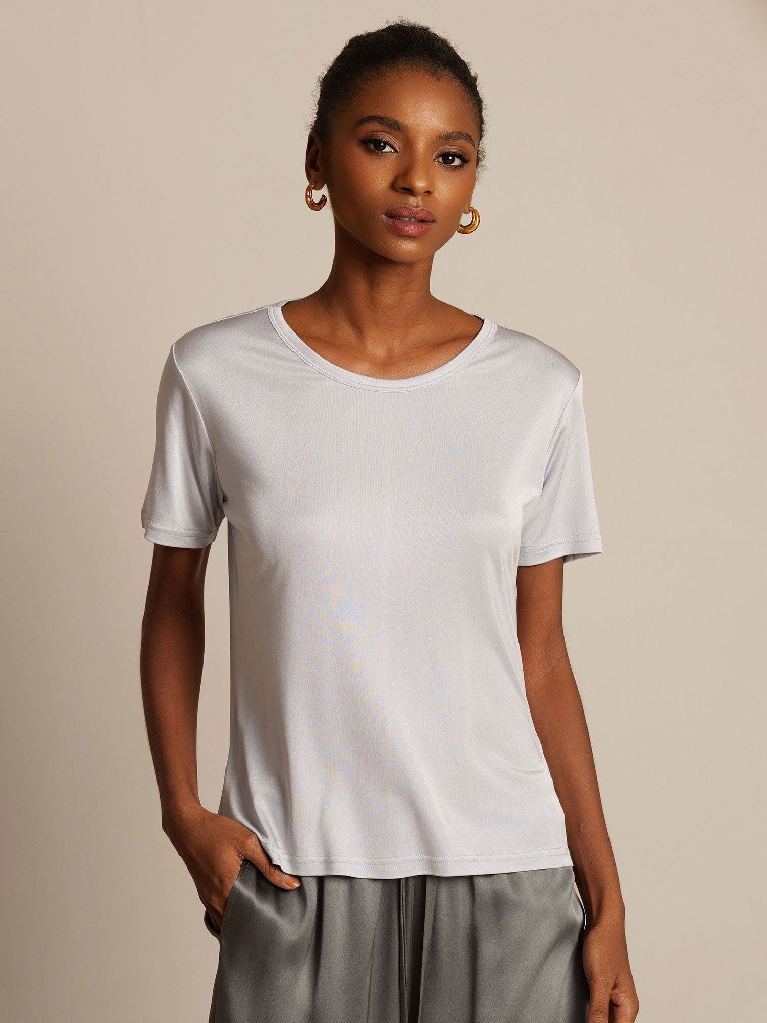 [Silver] SilkSilky-CA Silk Knitted Round Neck Women's T-Shirt 005