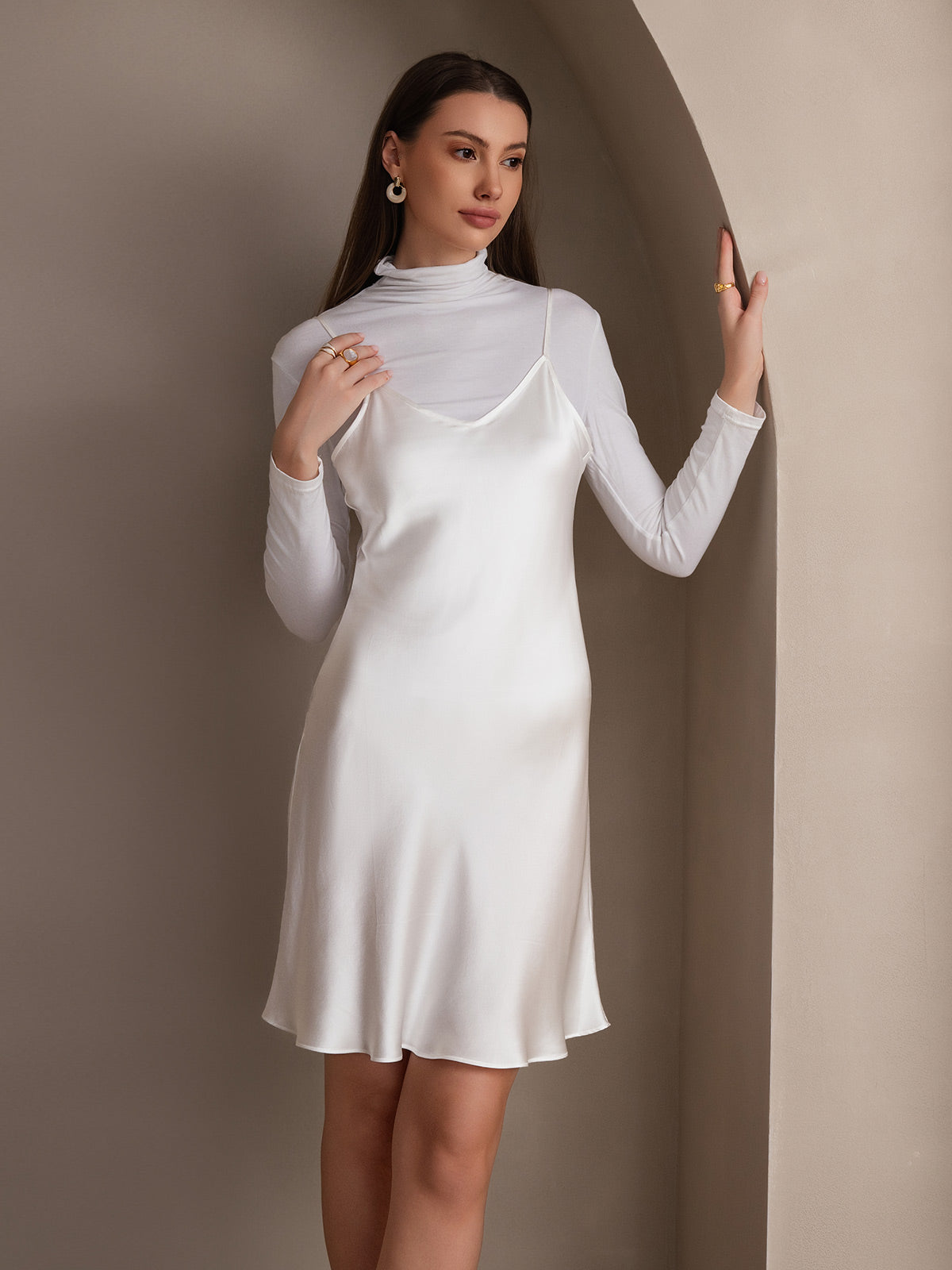 [White] SilkSilky-CA Pure Silk V Neck Dress 004